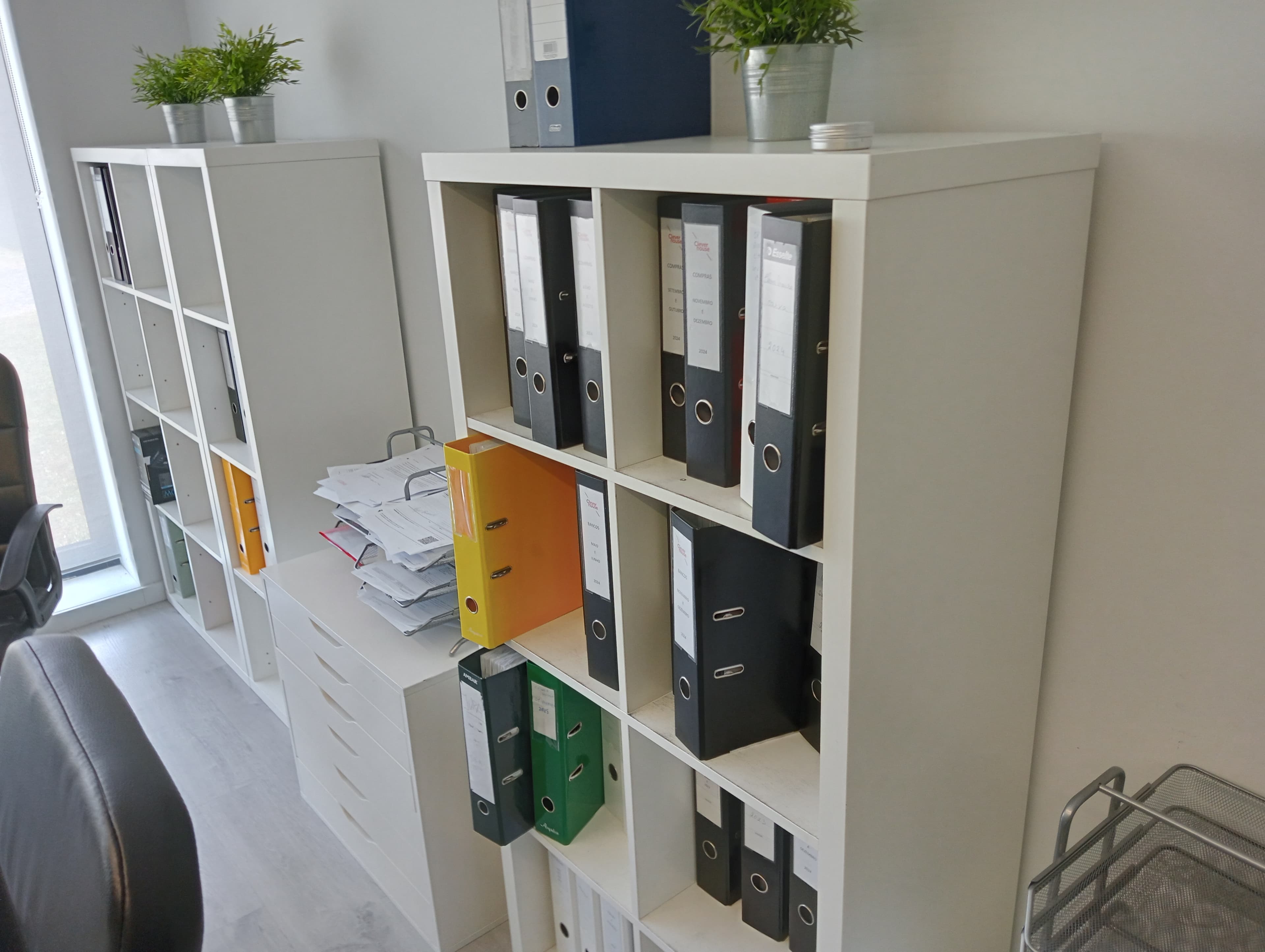 Mobiliário e Decoração · Equipamentos — imagem 7