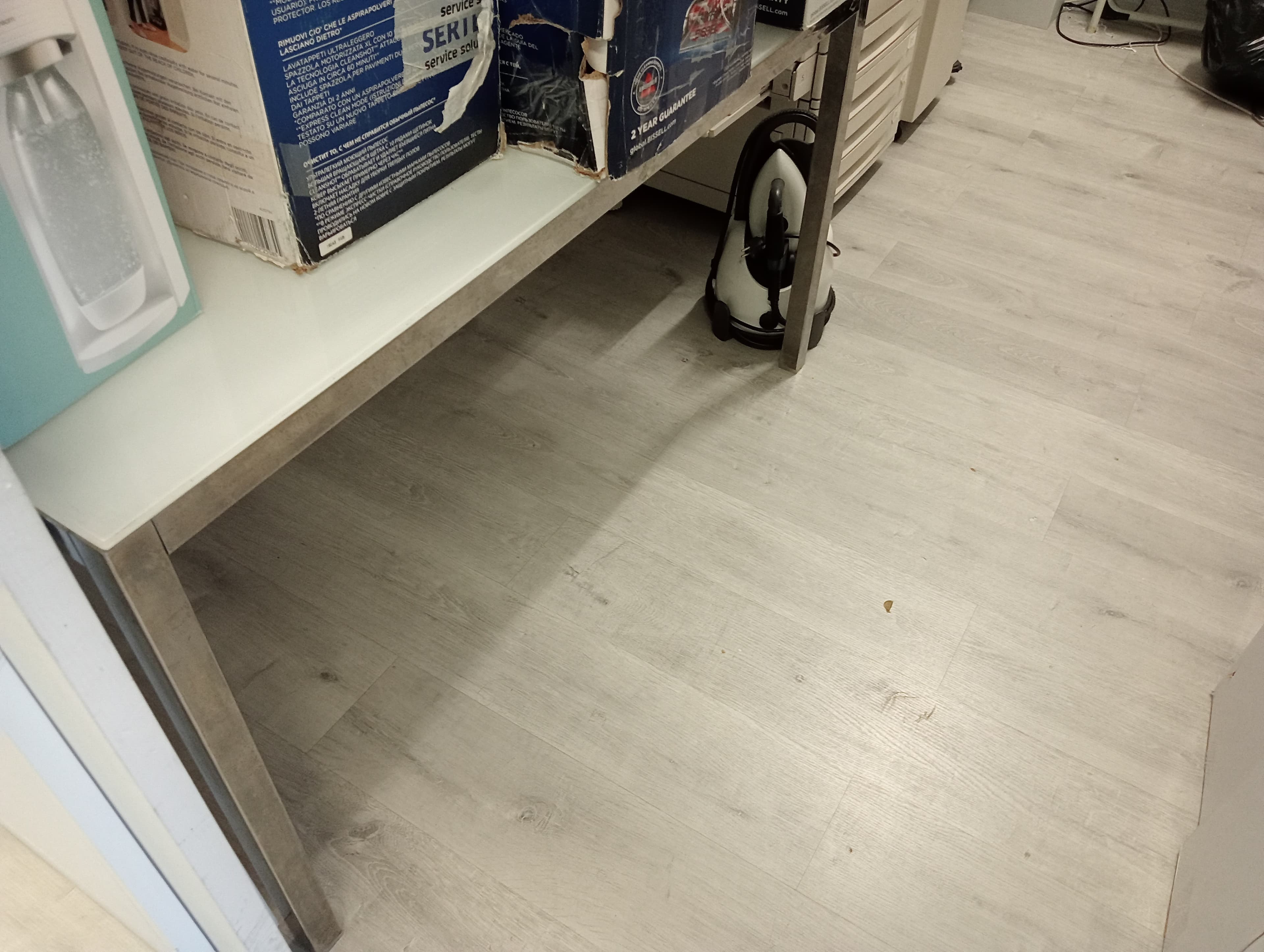 Mobiliário e Decoração · Equipamentos — imagem 11