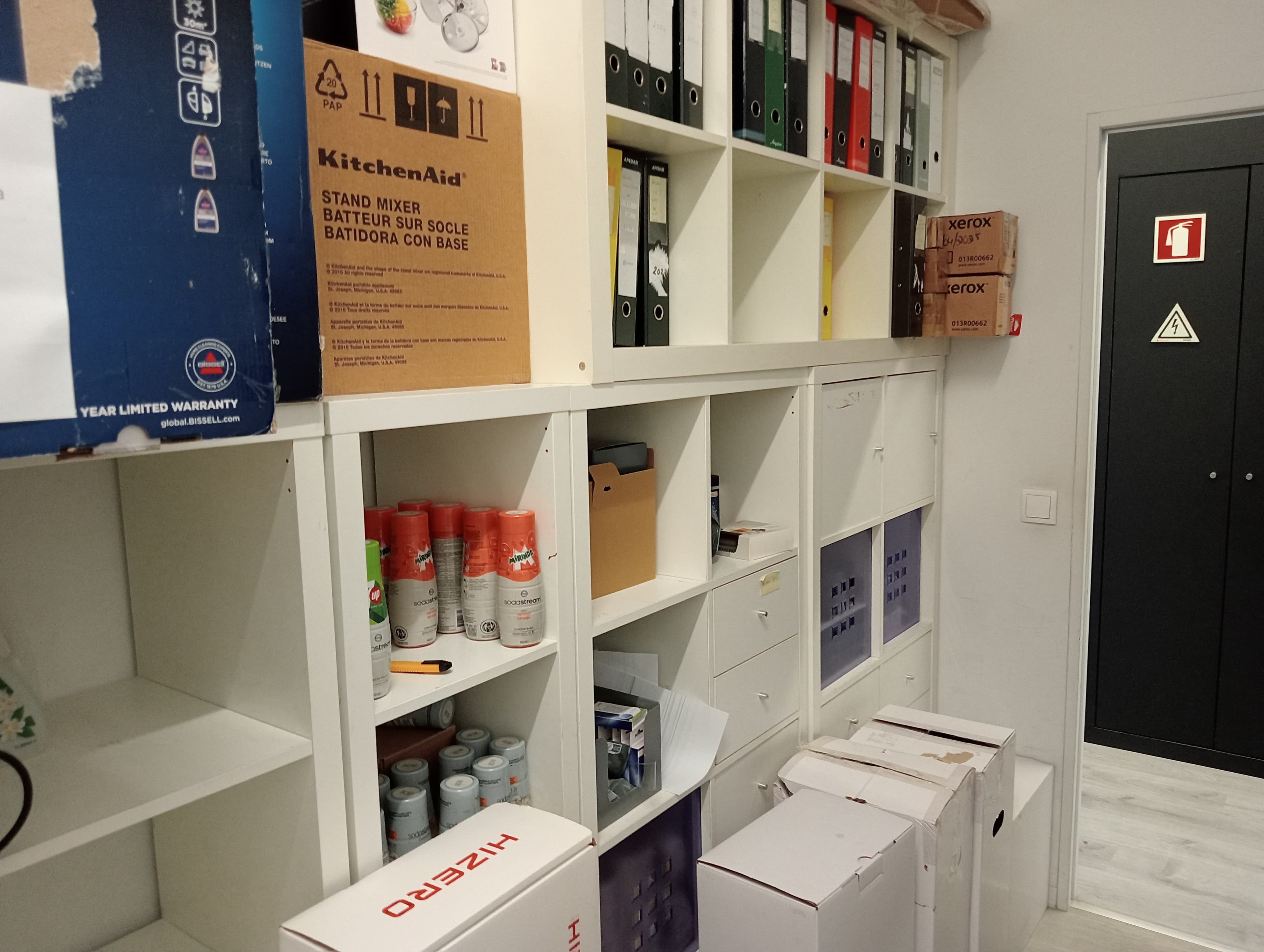 Mobiliário e Decoração · Equipamentos — imagem 6