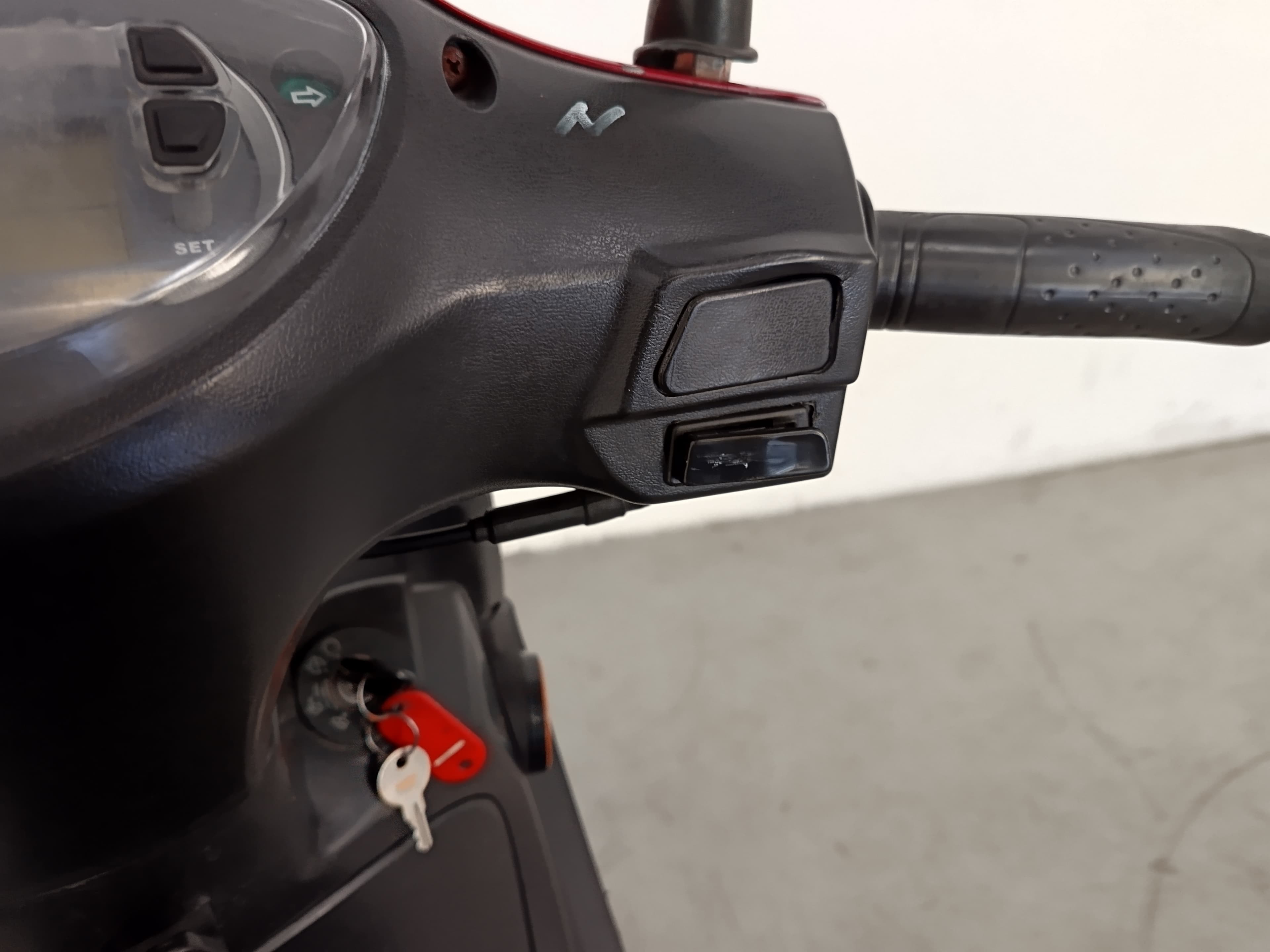 SYM Symphony Cargo 125 · Año 2018 — imagen 10