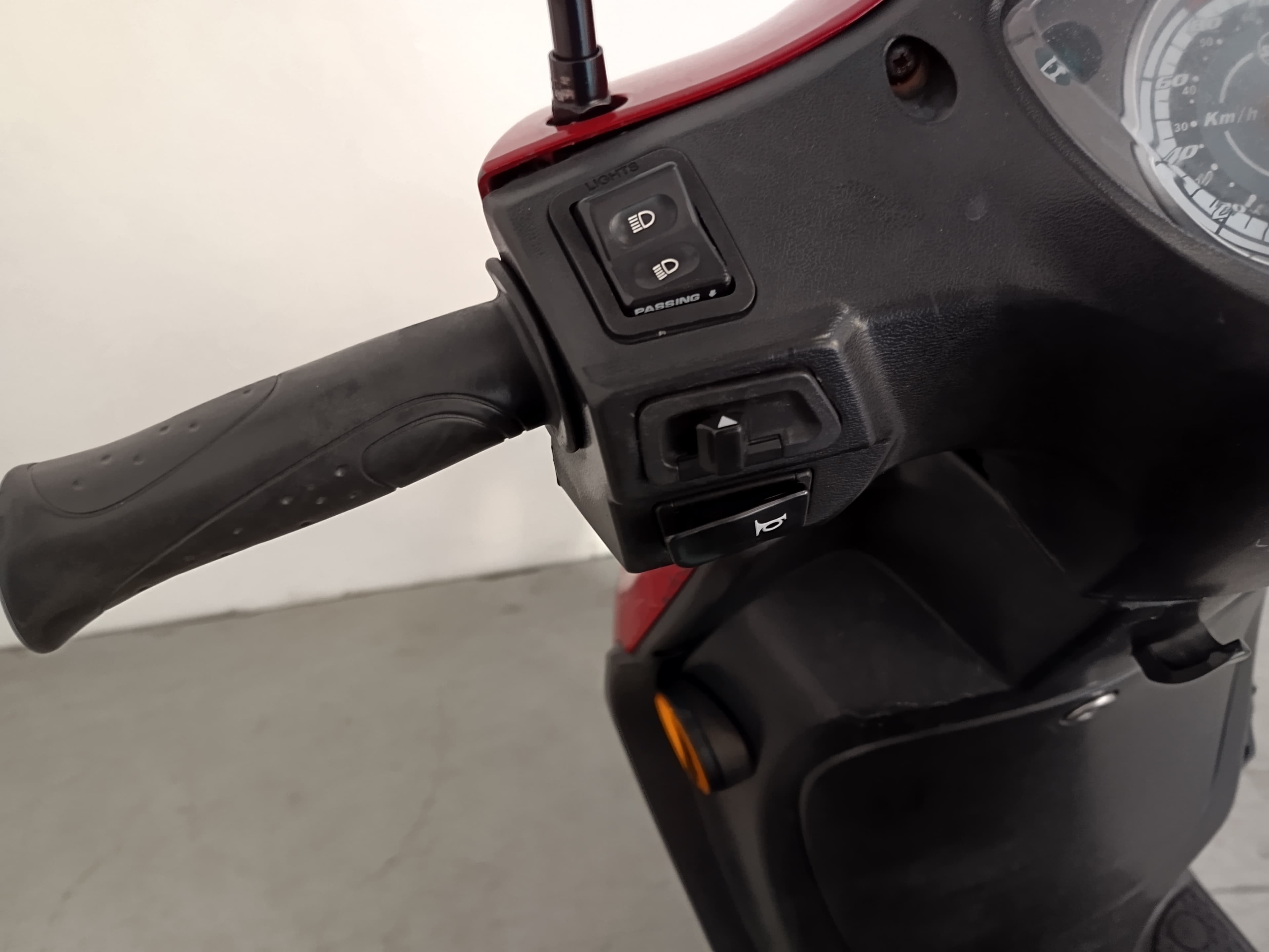 SYM Symphony Cargo 125 · Año 2018 — imagen 8