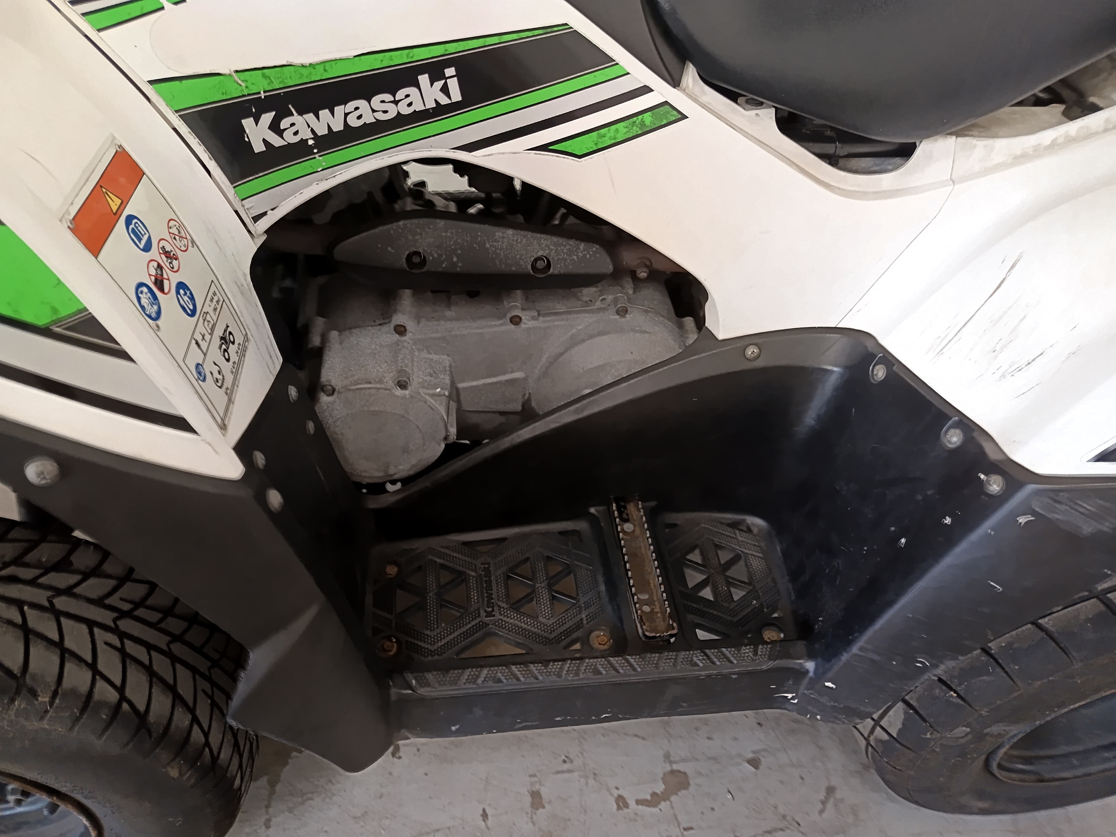 KAWASAKI  KVF300 · Ano 2015 — image 11