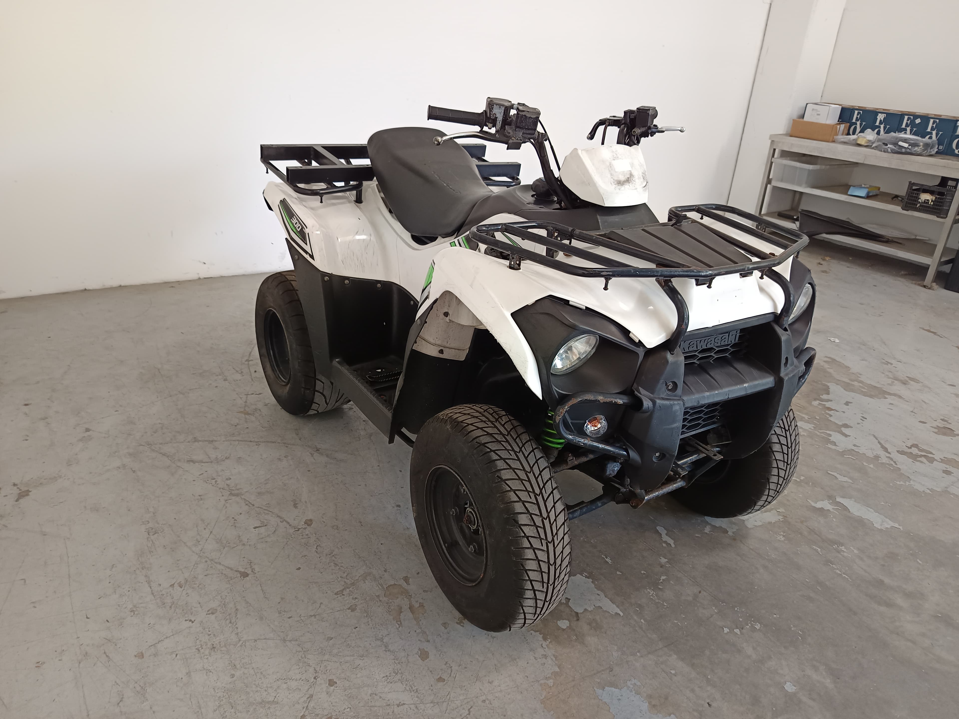 KAWASAKI  KVF300 · Ano 2015 — image 3