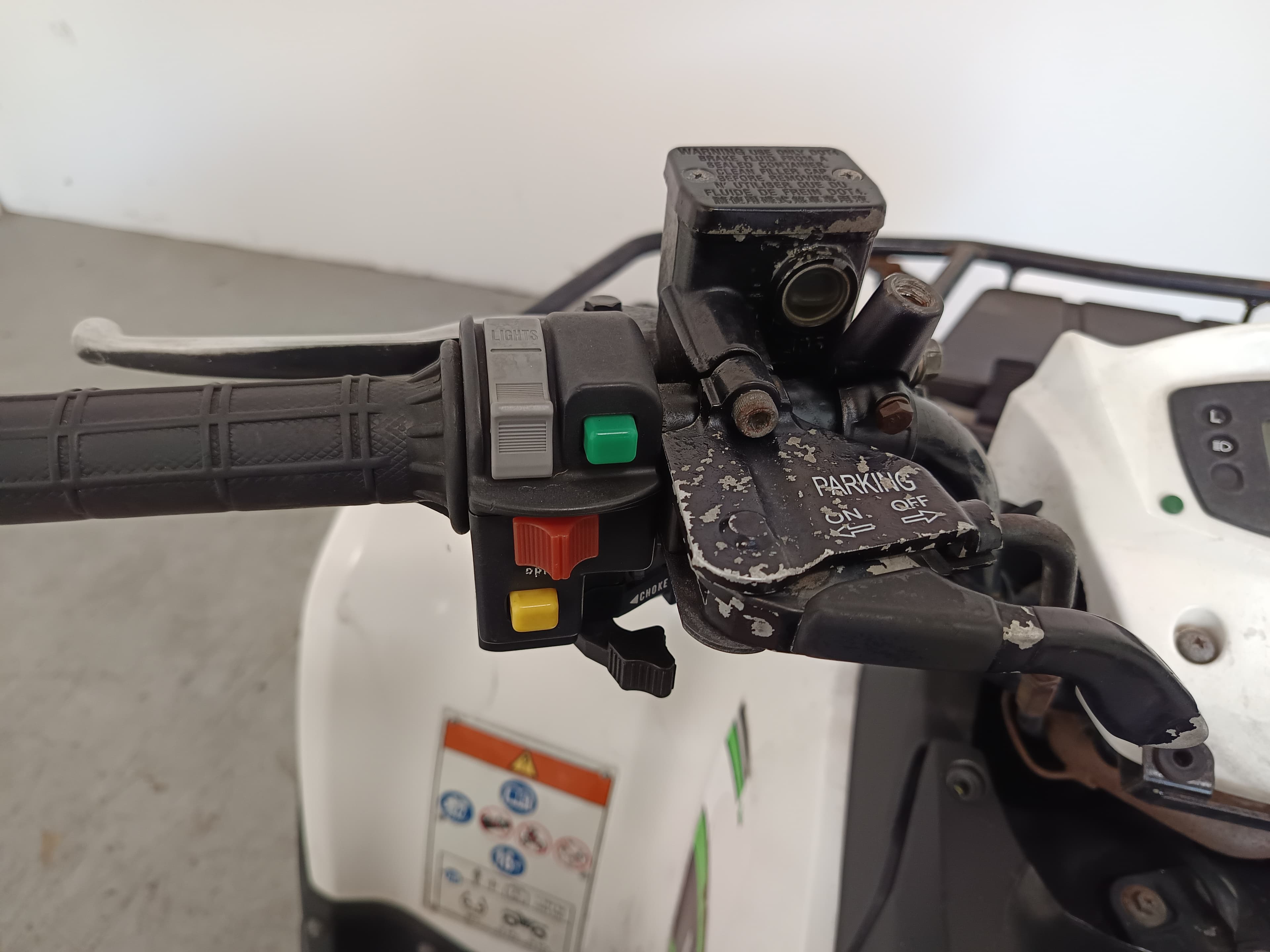 KAWASAKI  KVF300 · Ano 2015 — image 15