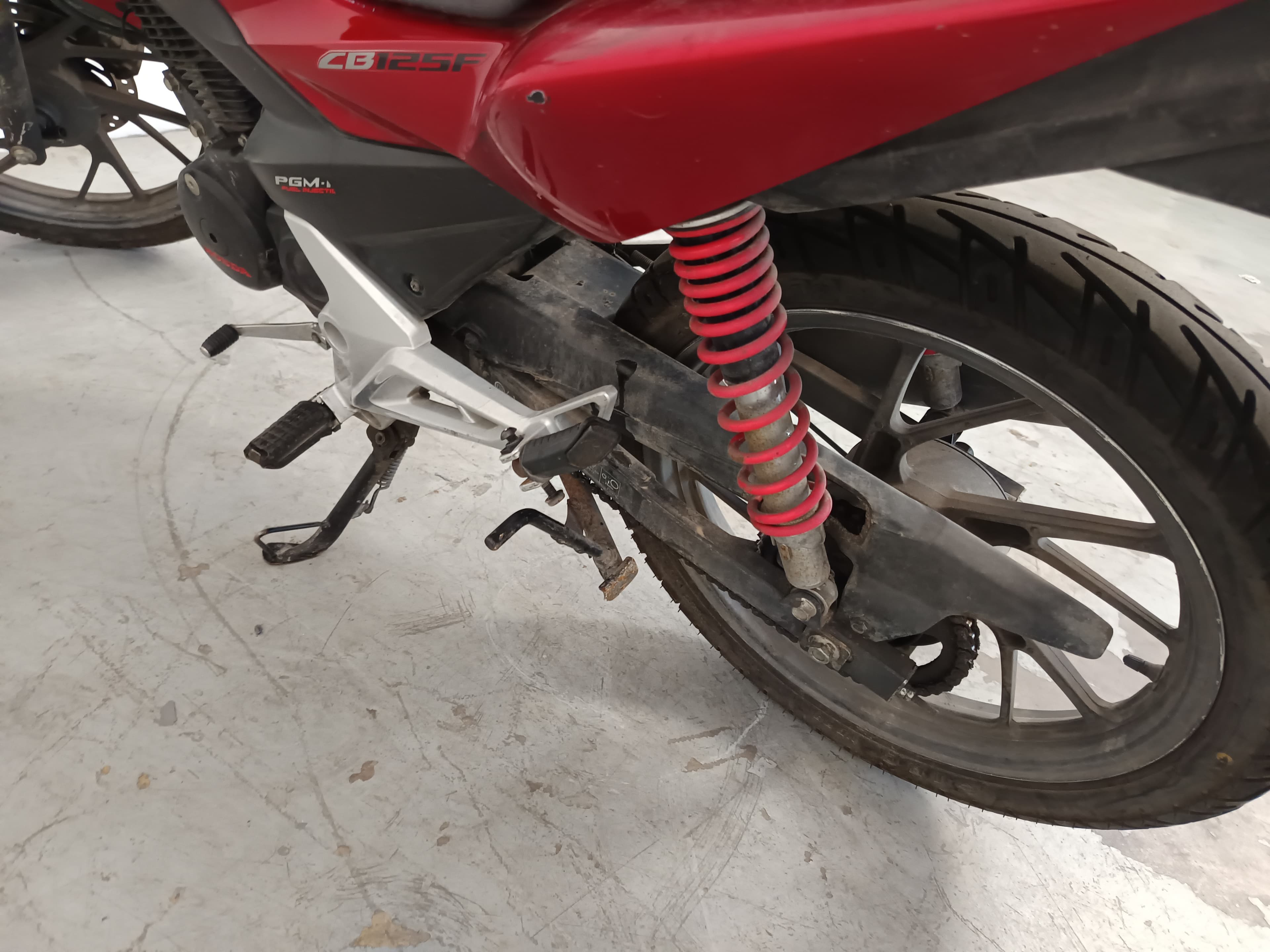 HONDA CB 125 F · Ano 2015 — imagem 5