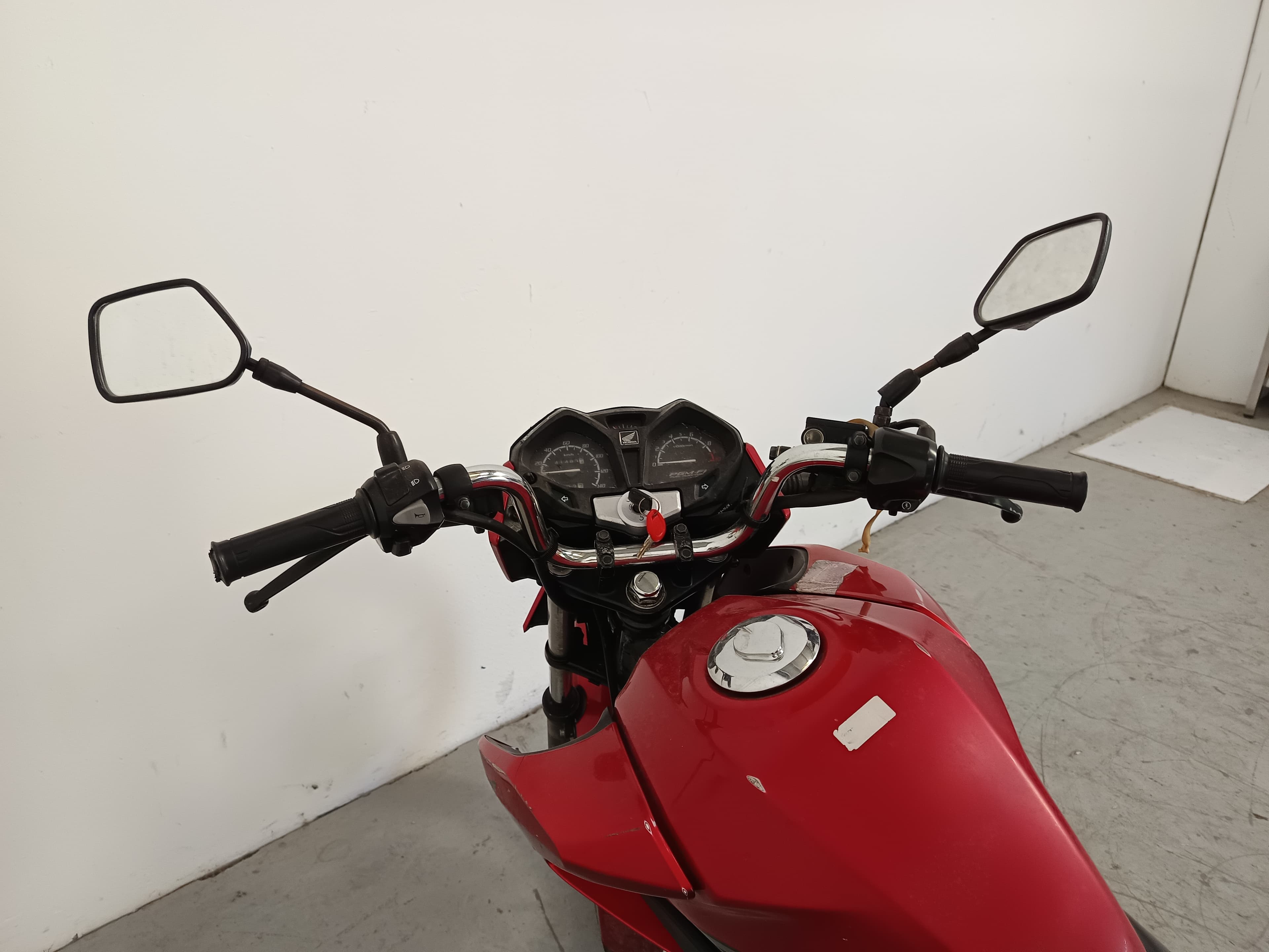 HONDA CB 125 F · Ano 2015 — imagem 7