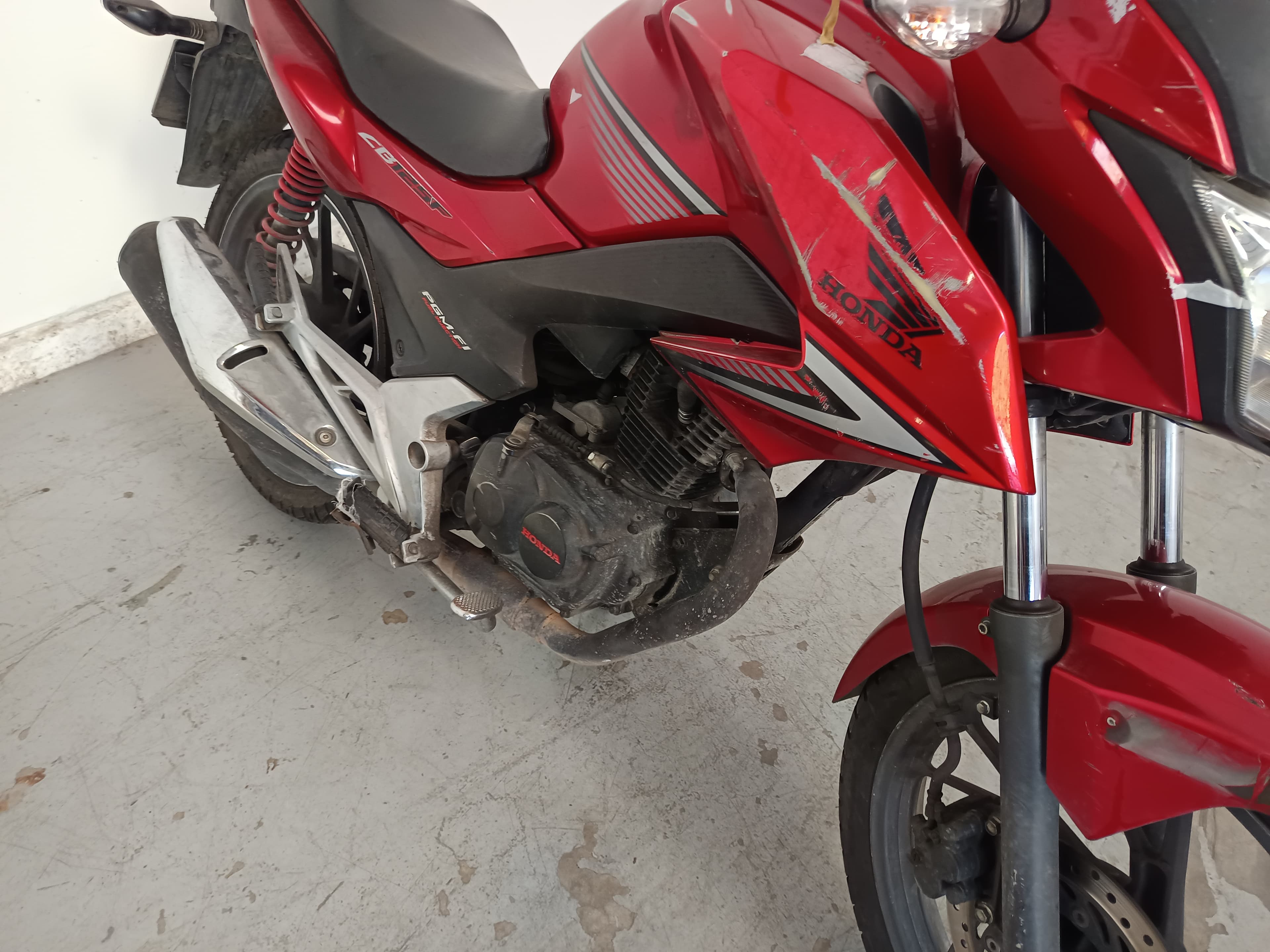 HONDA CB 125 F · Ano 2015 — imagem 11