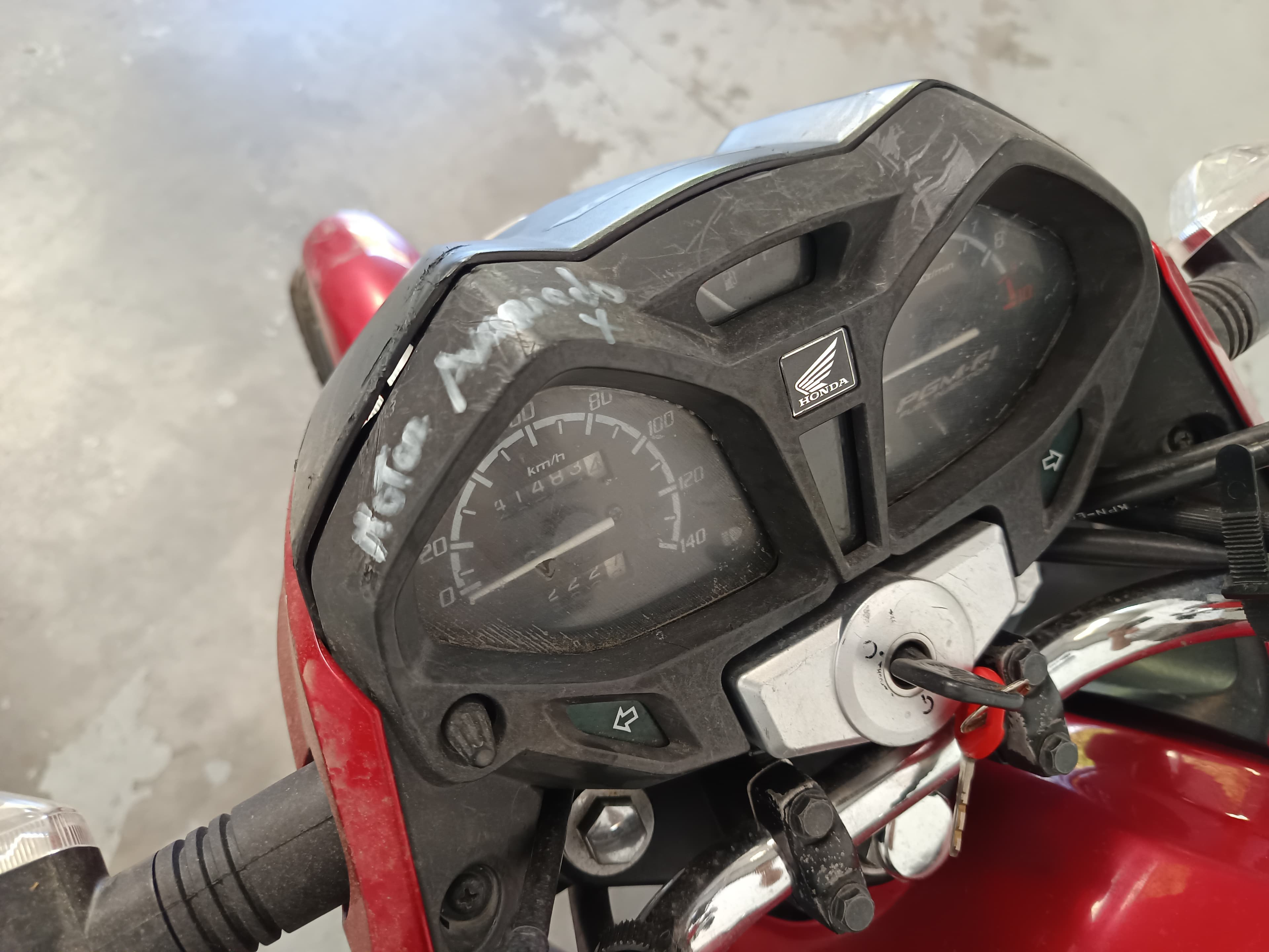 HONDA CB 125 F · Ano 2015 — imagem 13
