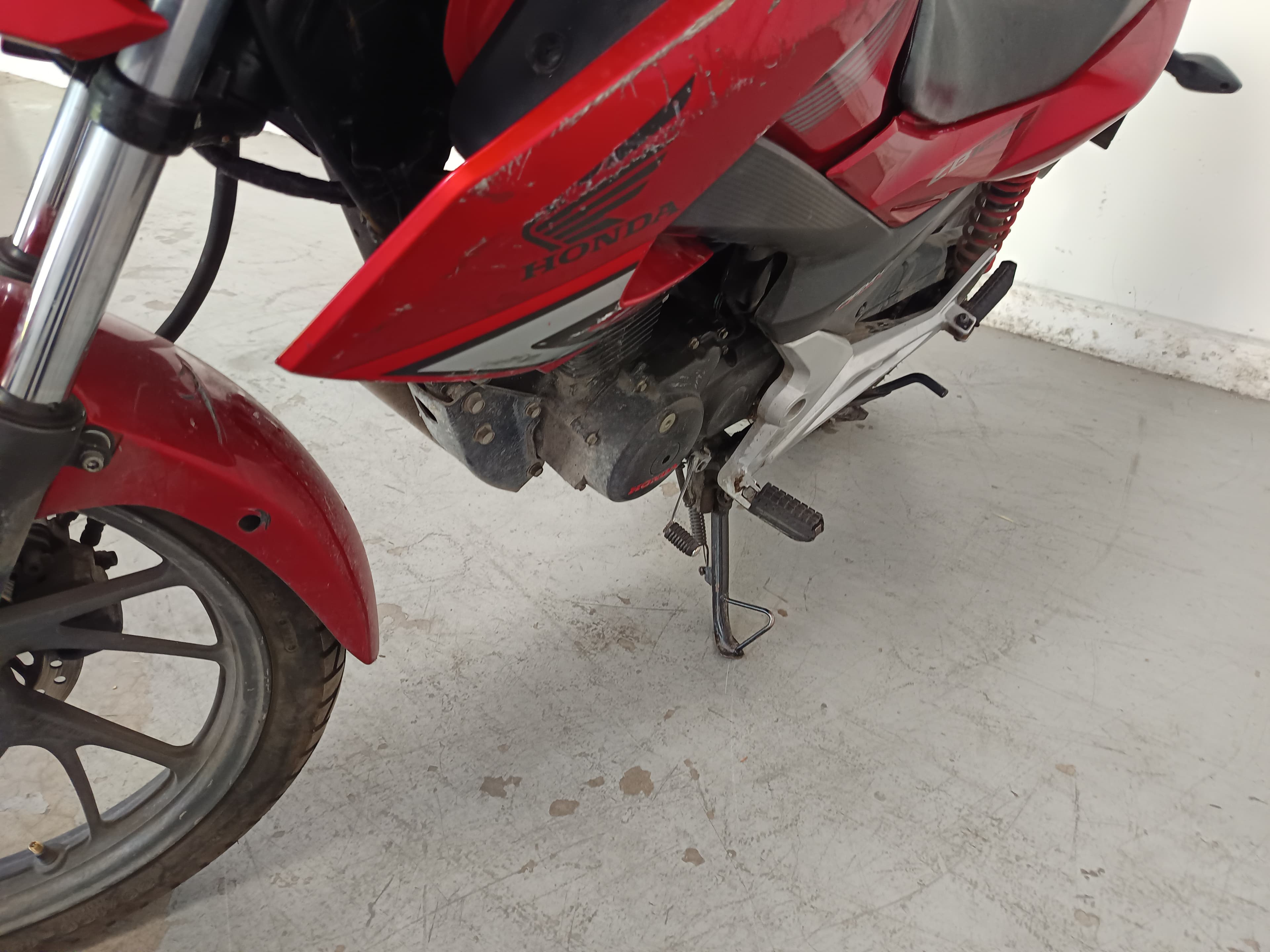 HONDA CB 125 F · Ano 2015 — imagem 12