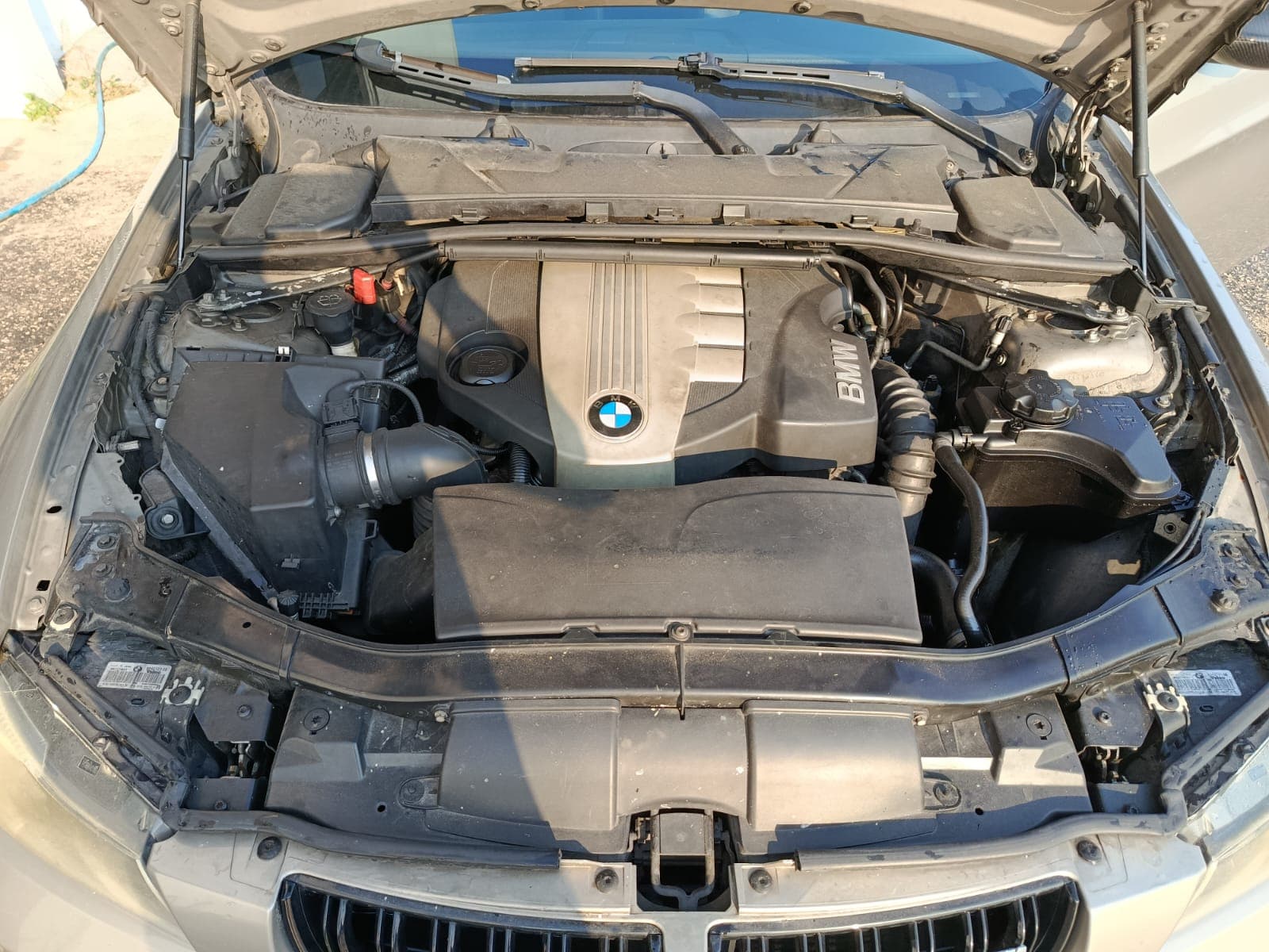 BMW 318 d · Ano 2008 — imagem 10