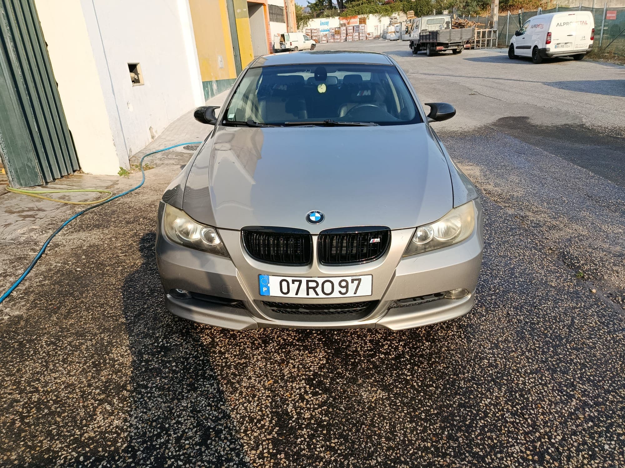 BMW 318 d · Ano 2008 — imagem 2