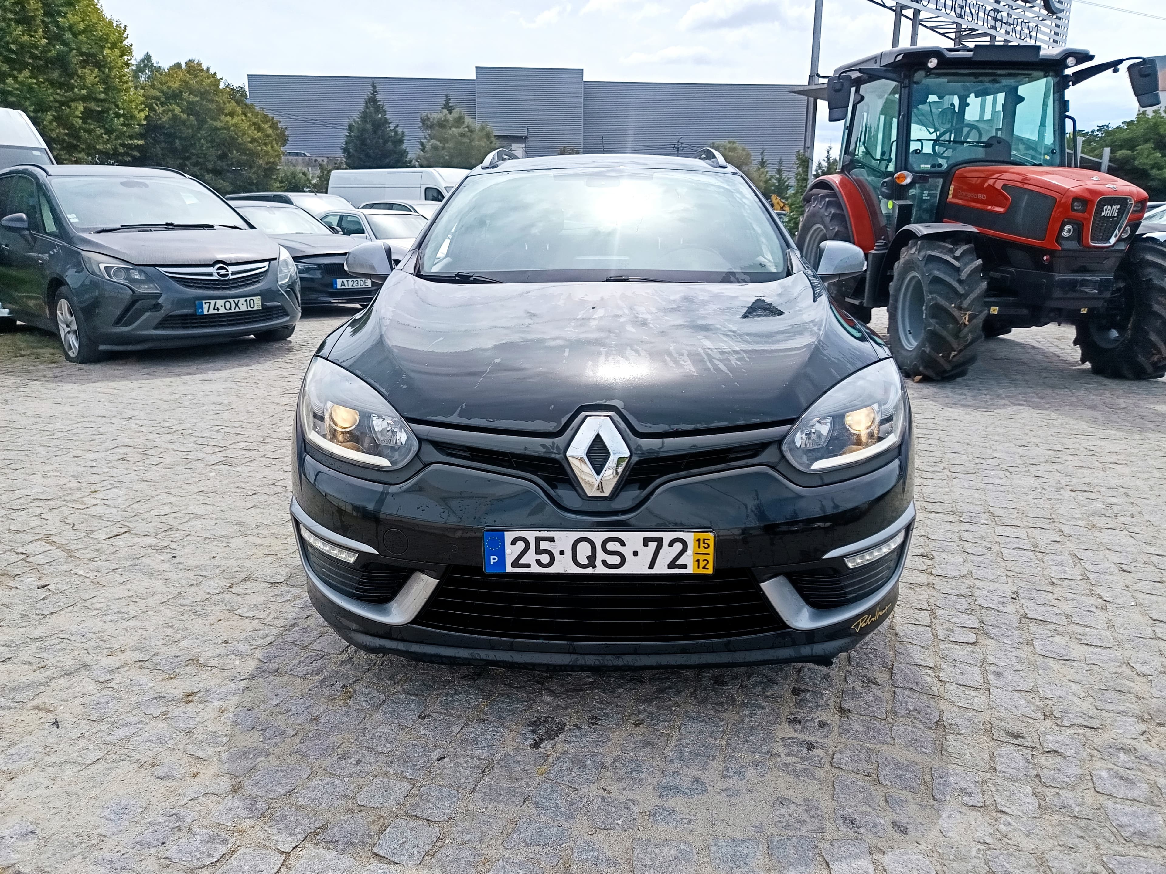 Renault Mégane · Ano 2015 — imagem 2