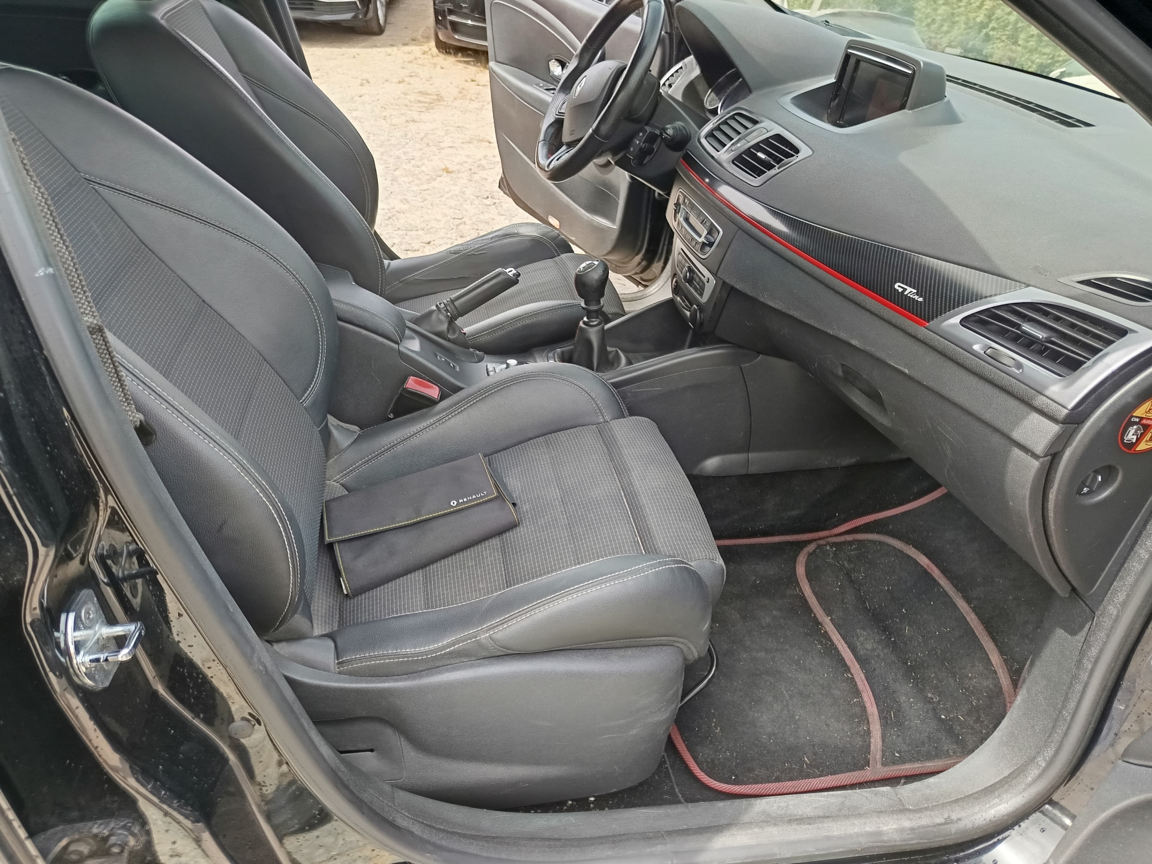 Renault Mégane · Ano 2015 — imagem 29