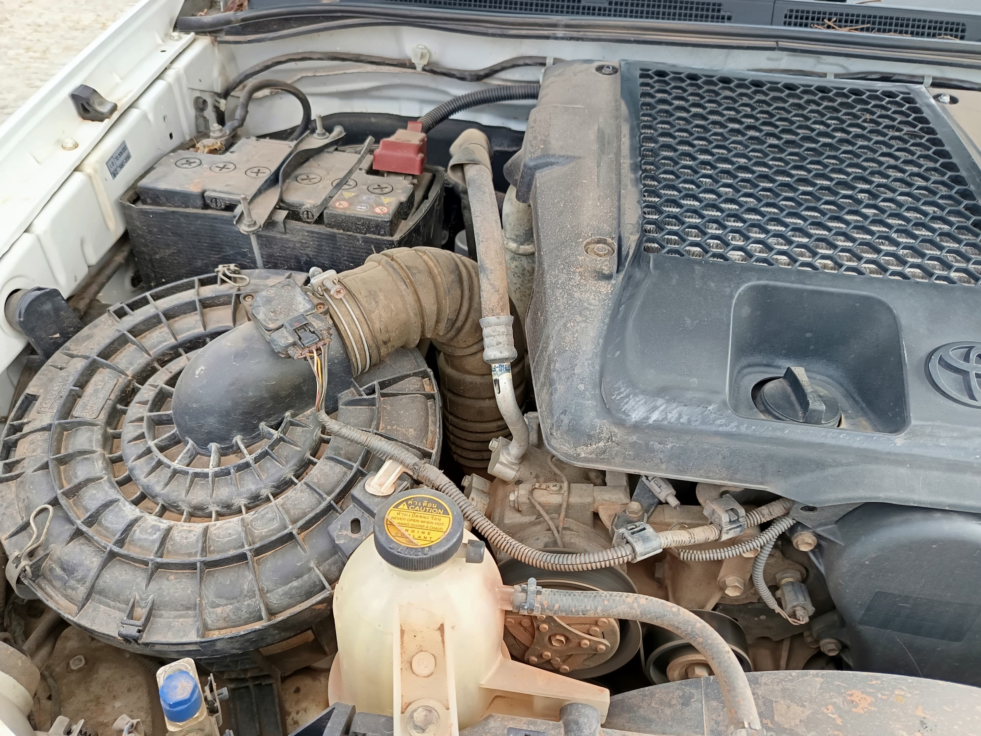 Toyota Hilux · Ano 2007 — imagem 18