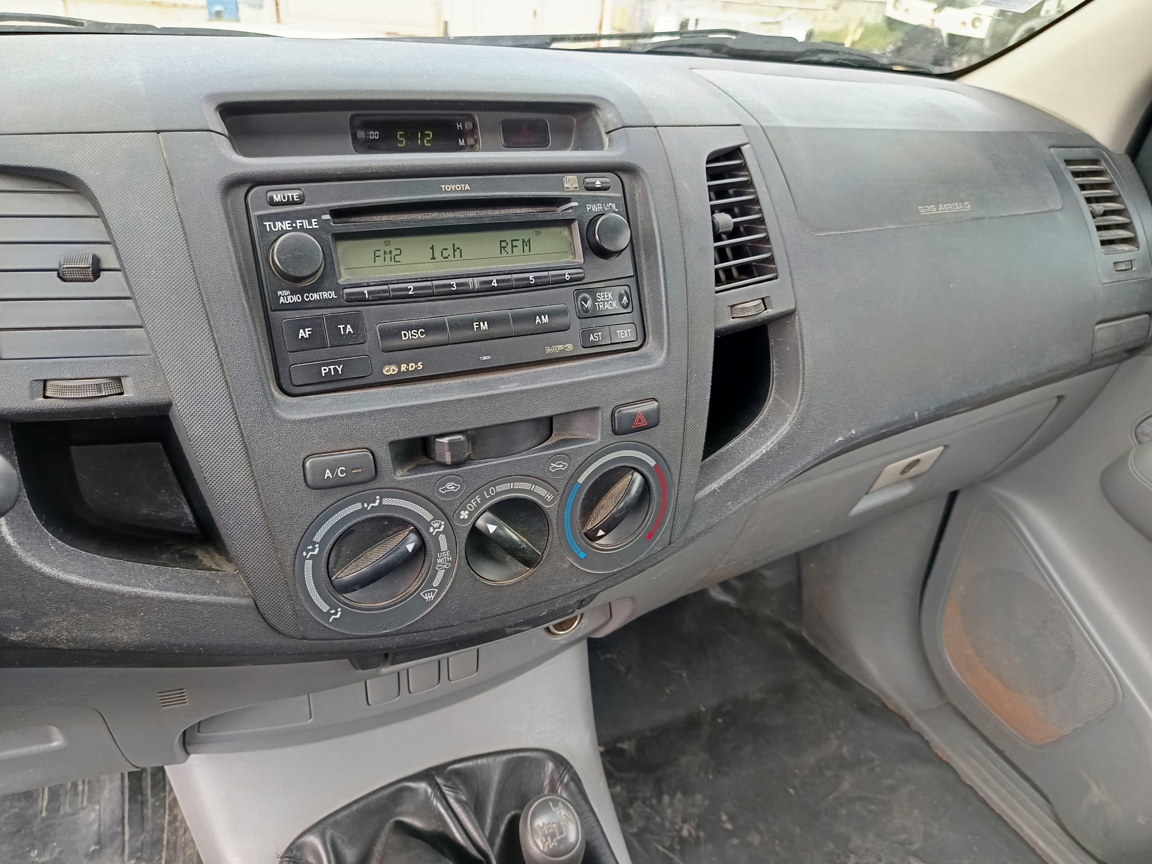Toyota Hilux · Ano 2007 — imagem 29