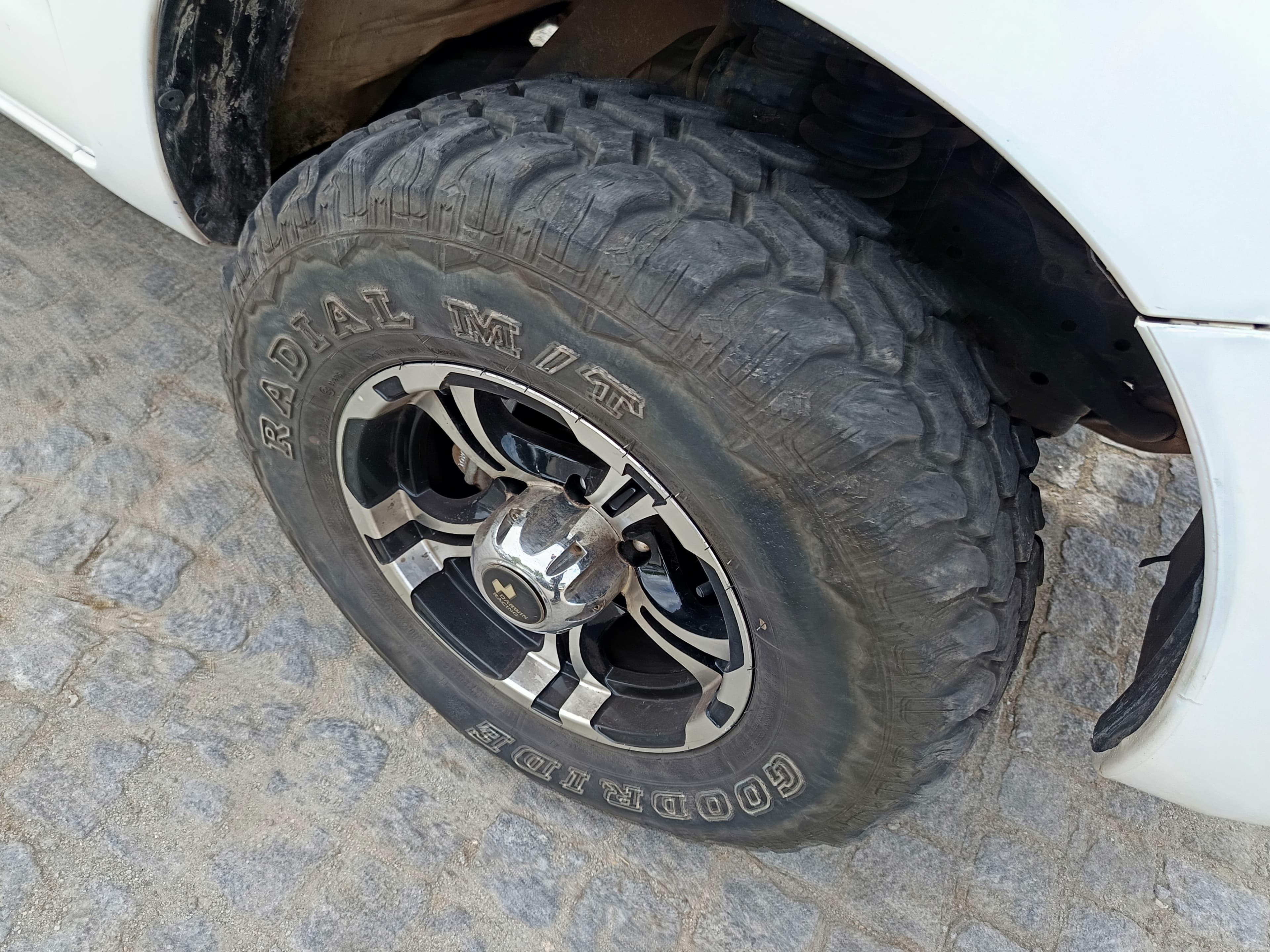 Toyota Hilux · Ano 2007 — imagem 8