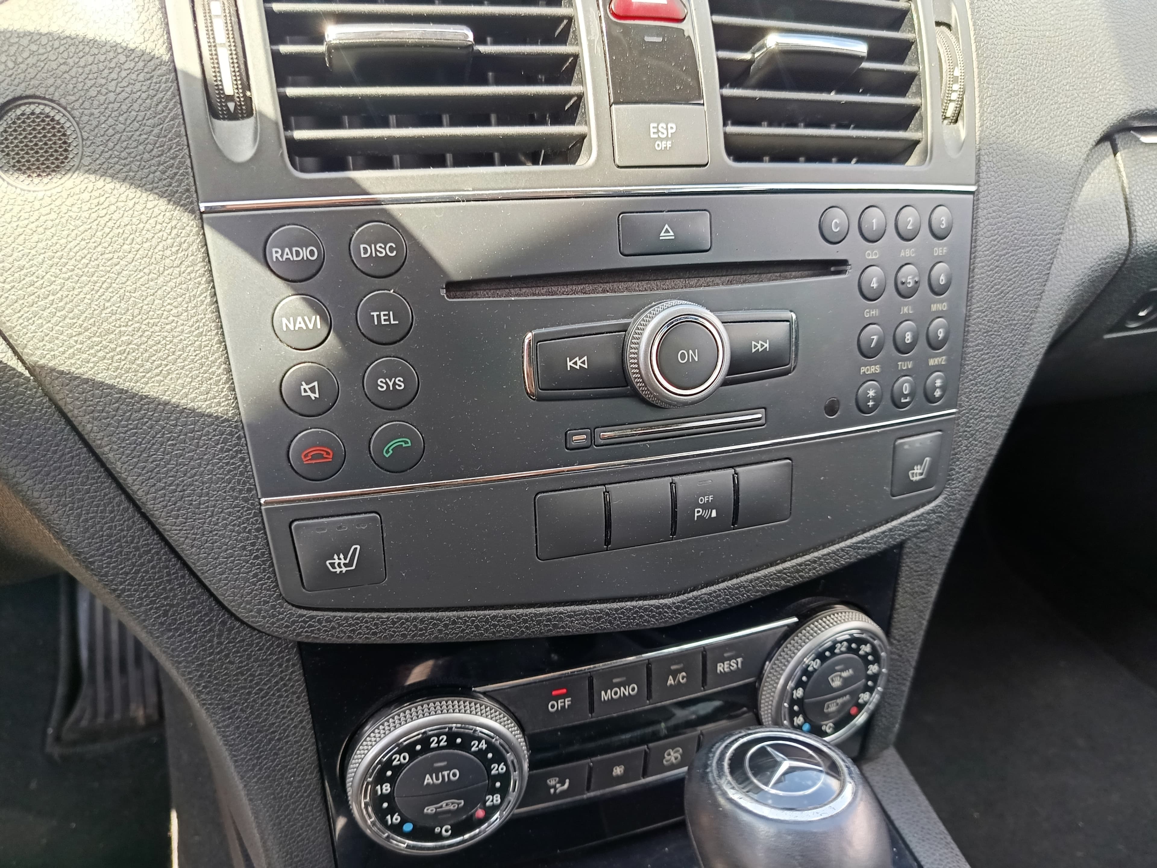 Mercedes-Benz C220 · Ano 2008 — imagen 39