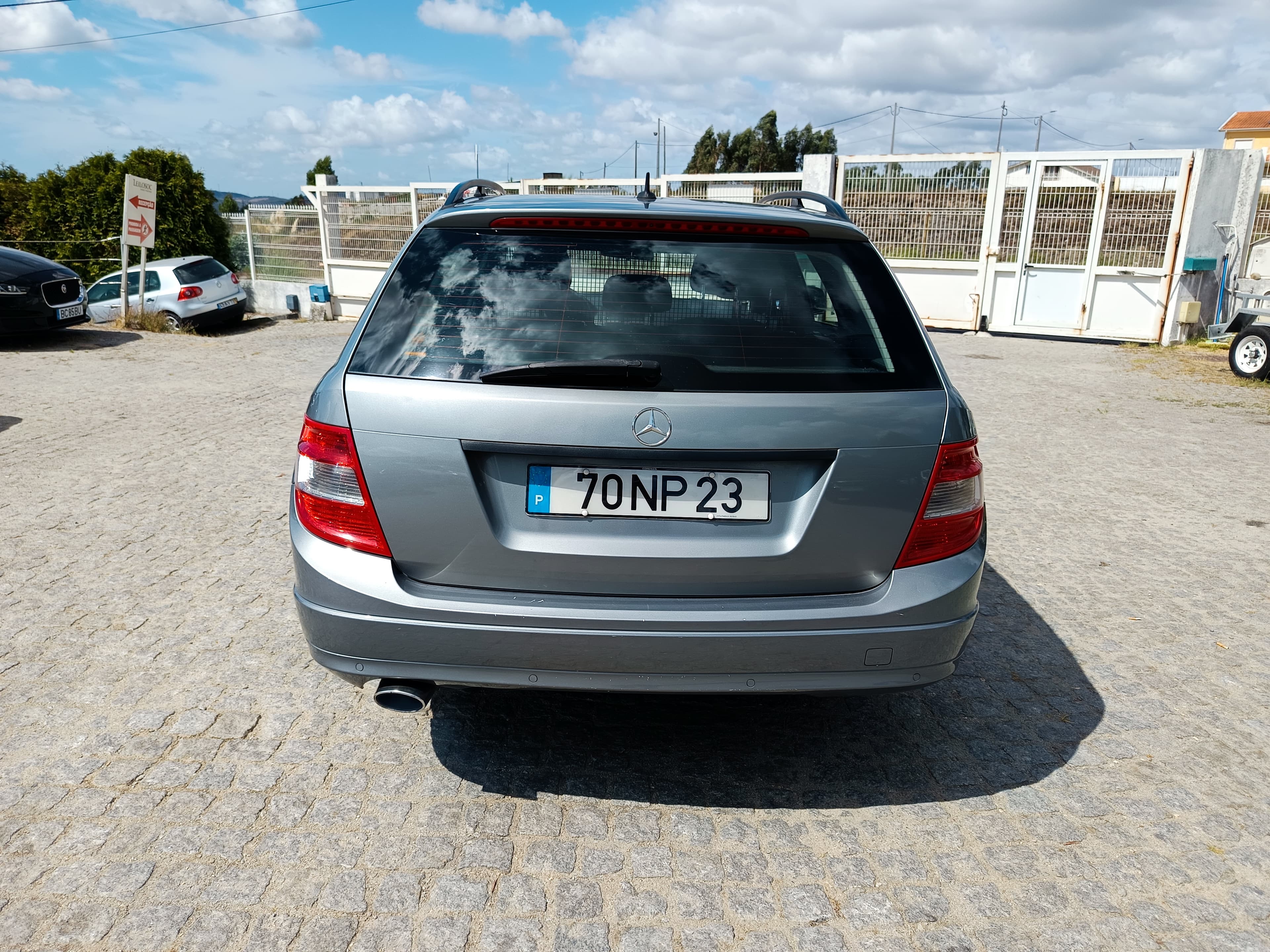 Mercedes-Benz C220 · Ano 2008 — imagen 6