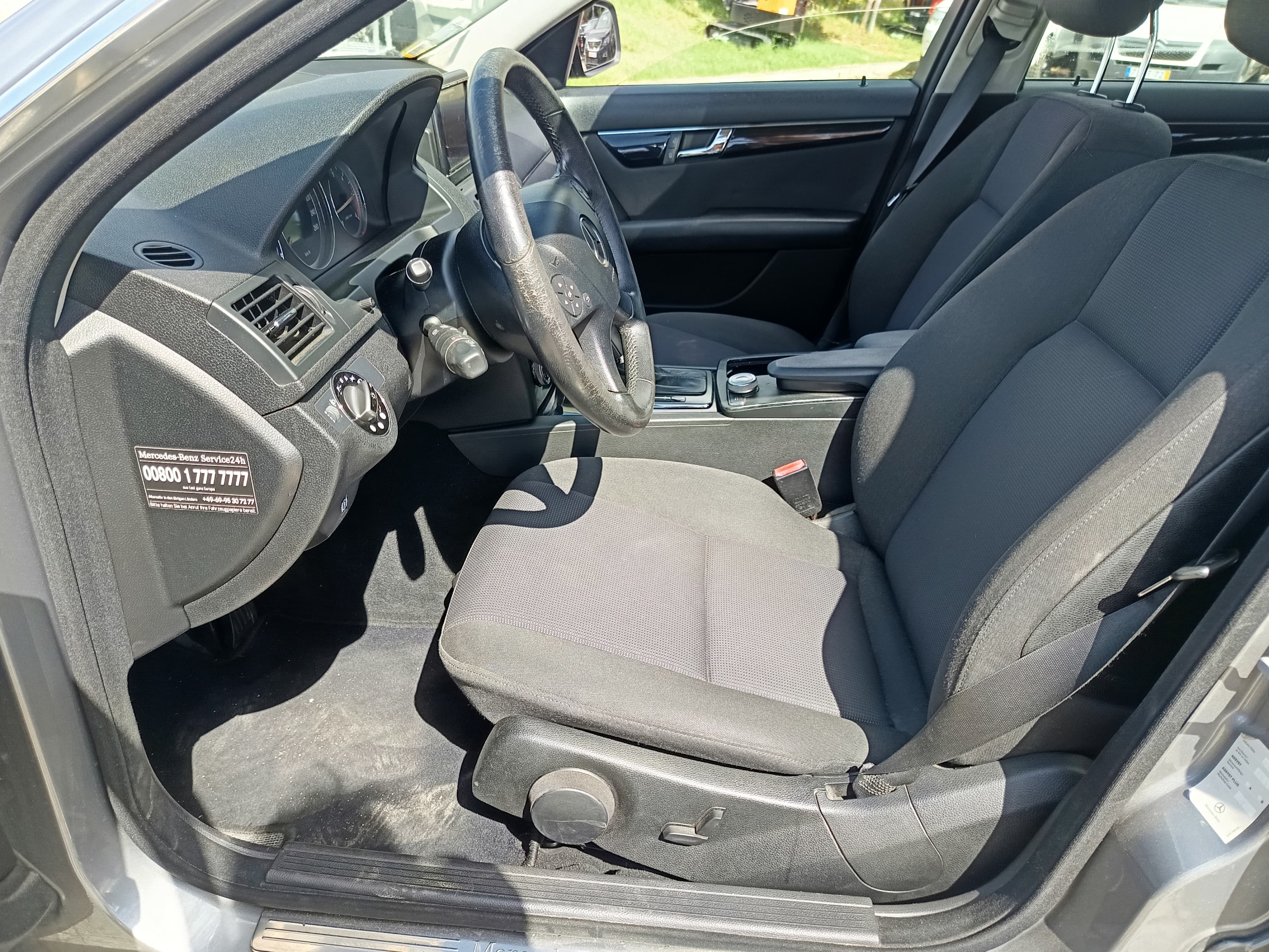 Mercedes-Benz C220 · Ano 2008 — imagen 35