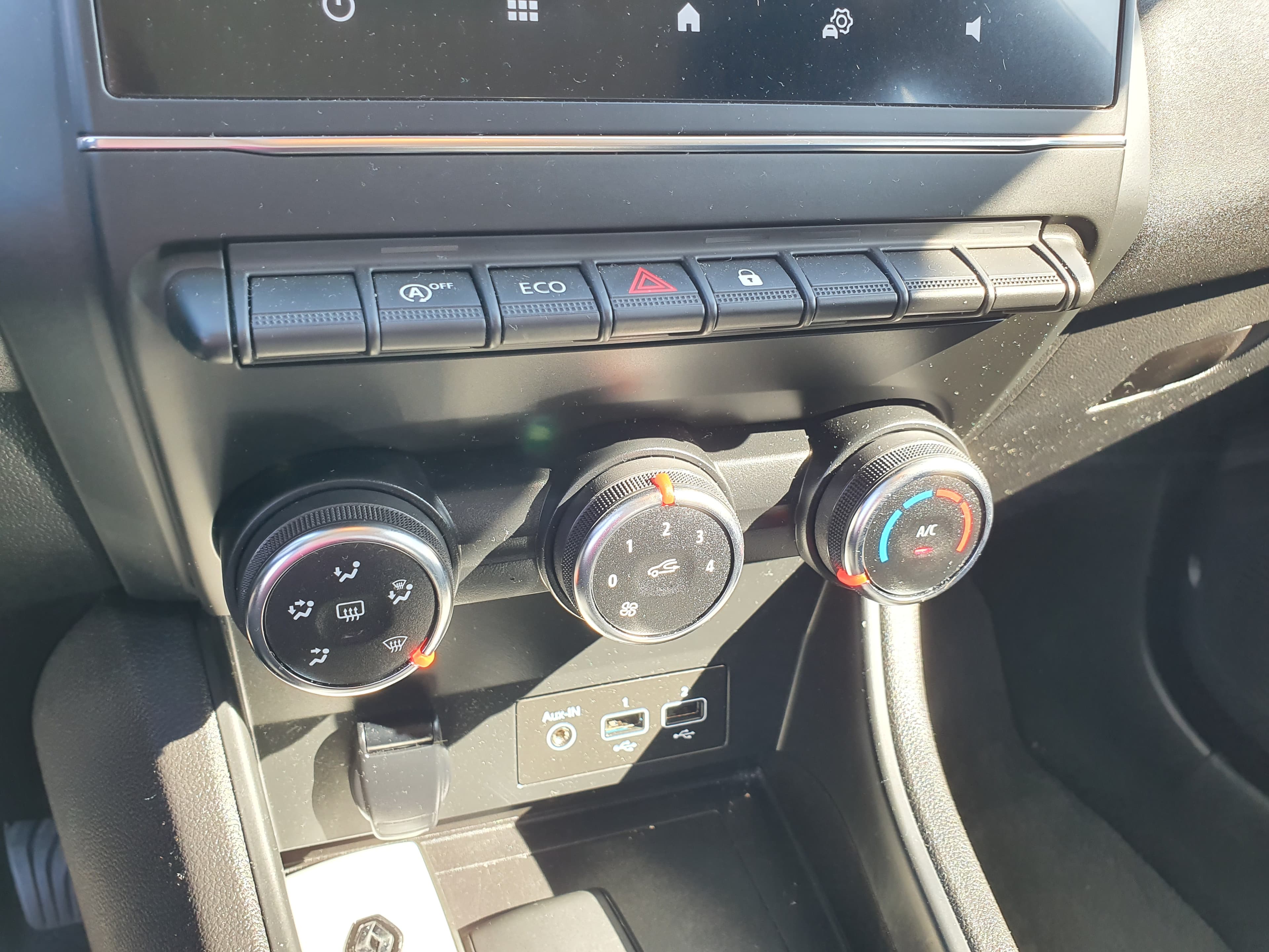 Renault Captur · Ano 2022 — imagen 35