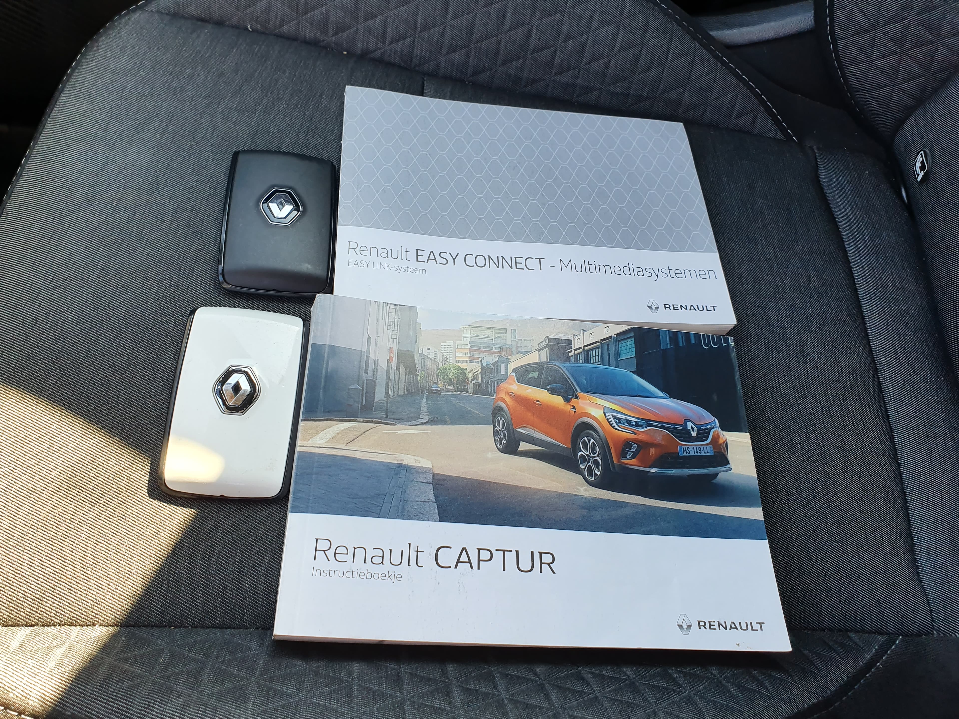 Renault Captur · Ano 2022 — imagen 42