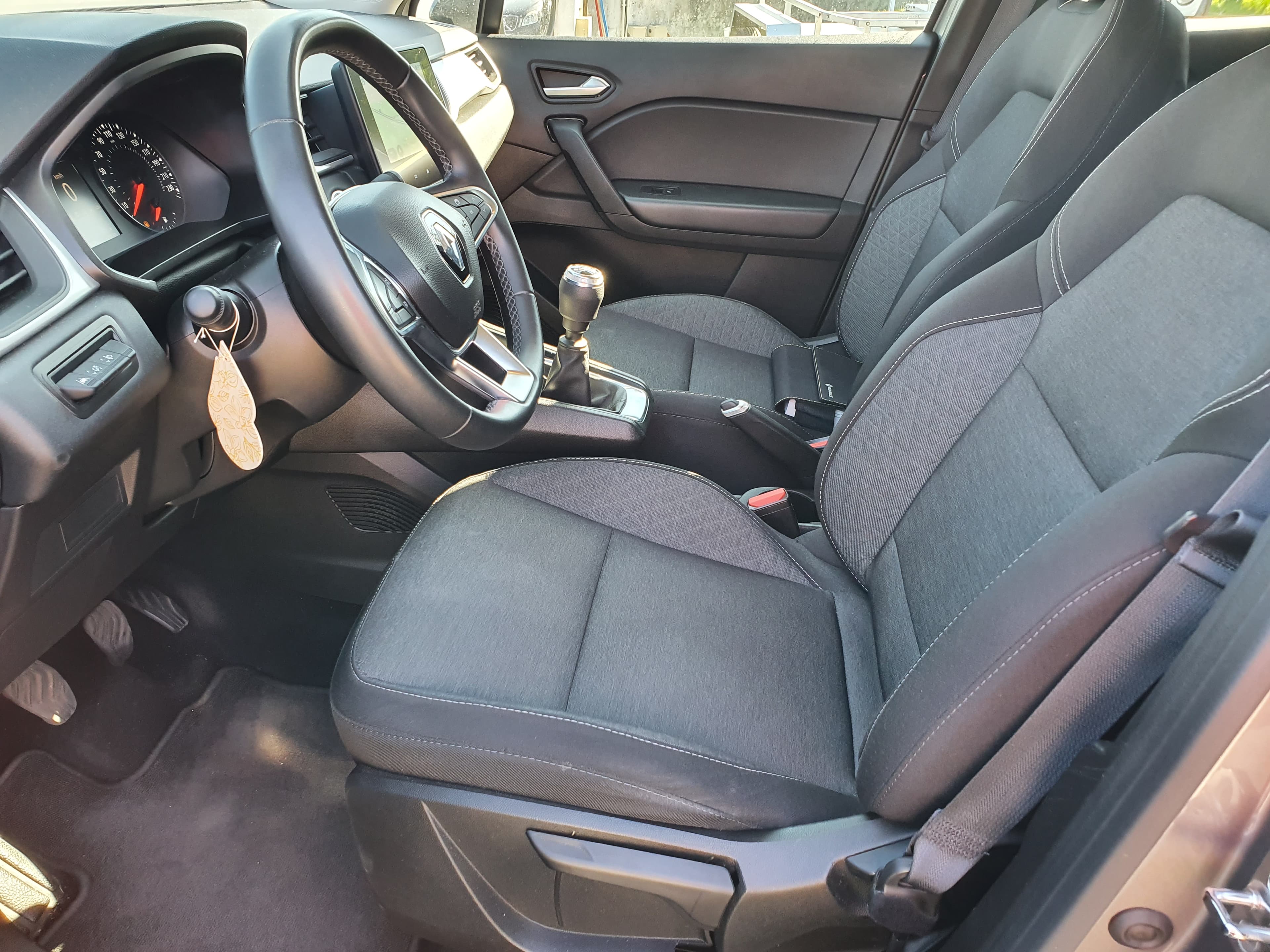 Renault Captur · Ano 2022 — imagen 29