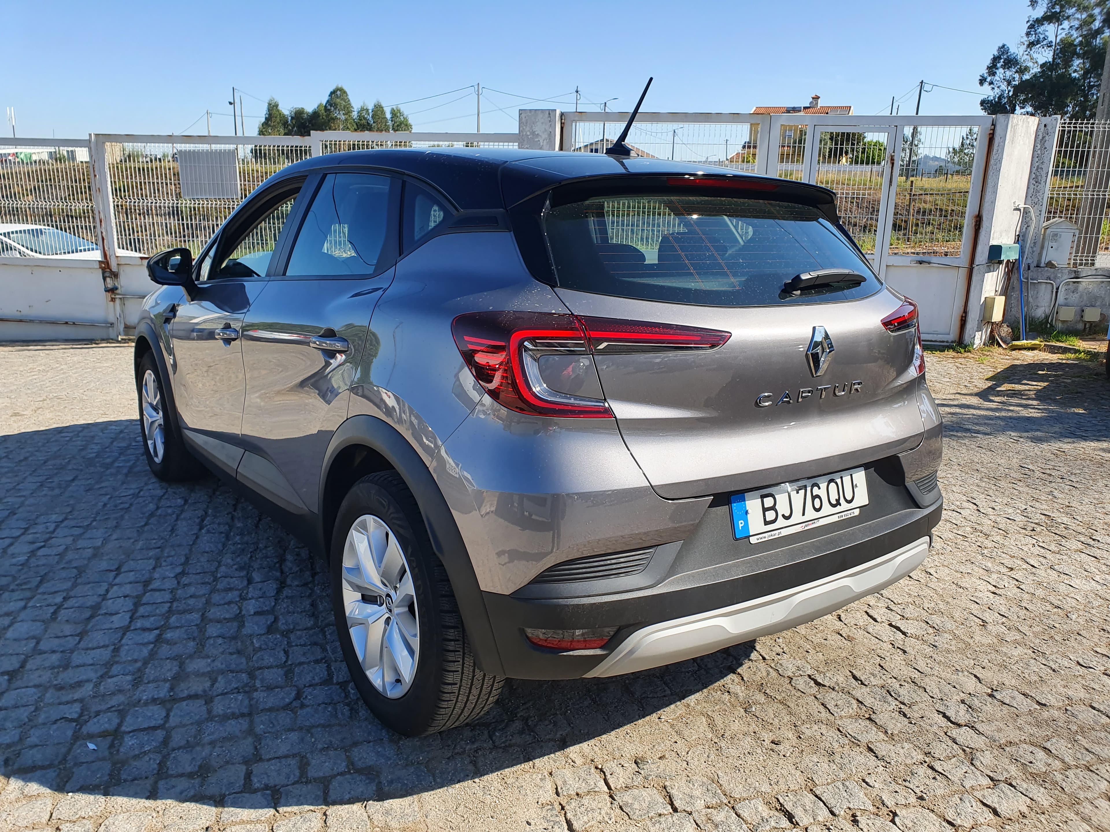 Renault Captur · Ano 2022 — imagen 6