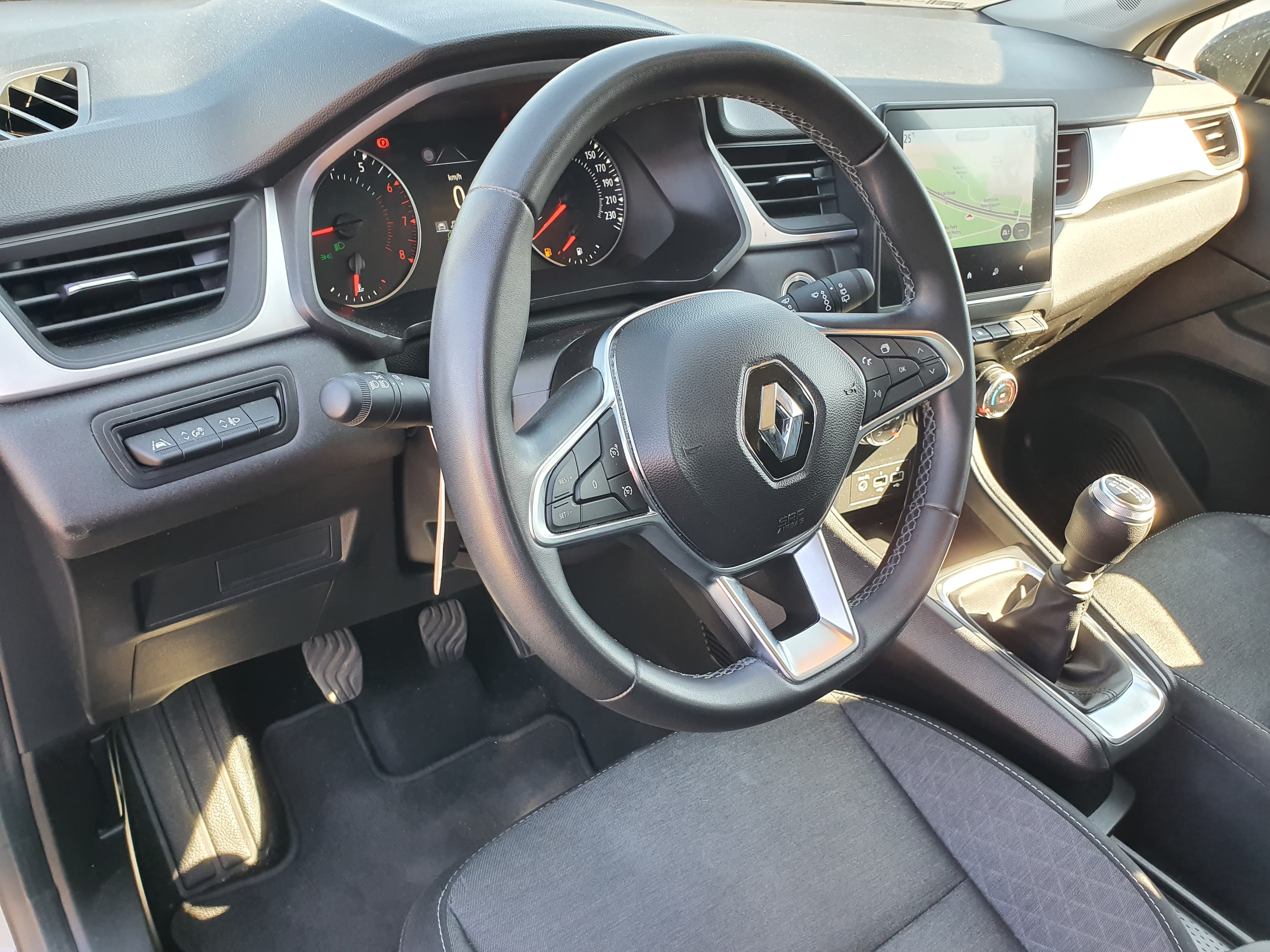 Renault Captur · Ano 2022 — imagen 31