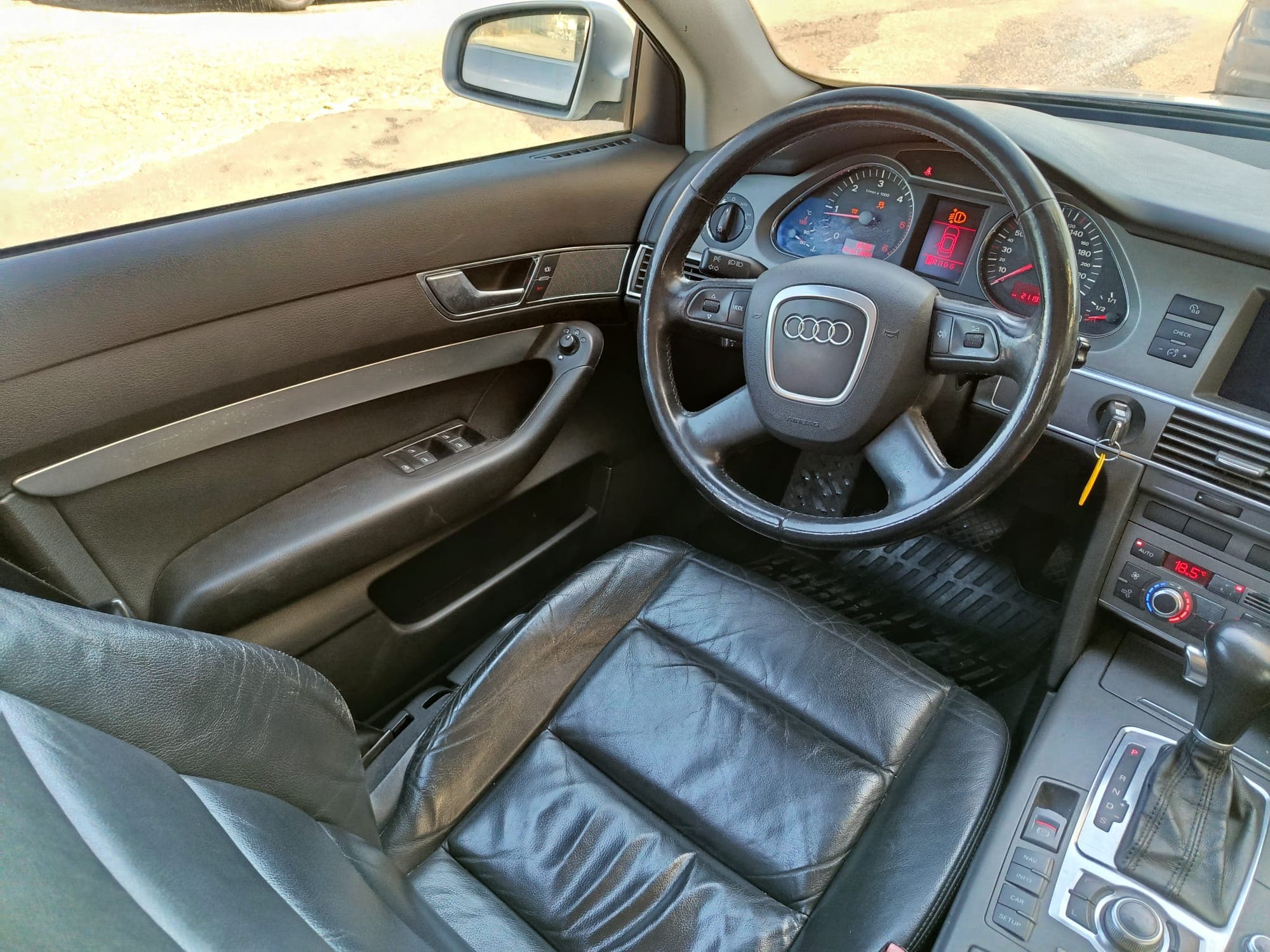 Audi A6 · Ano 2004 — imagem 18