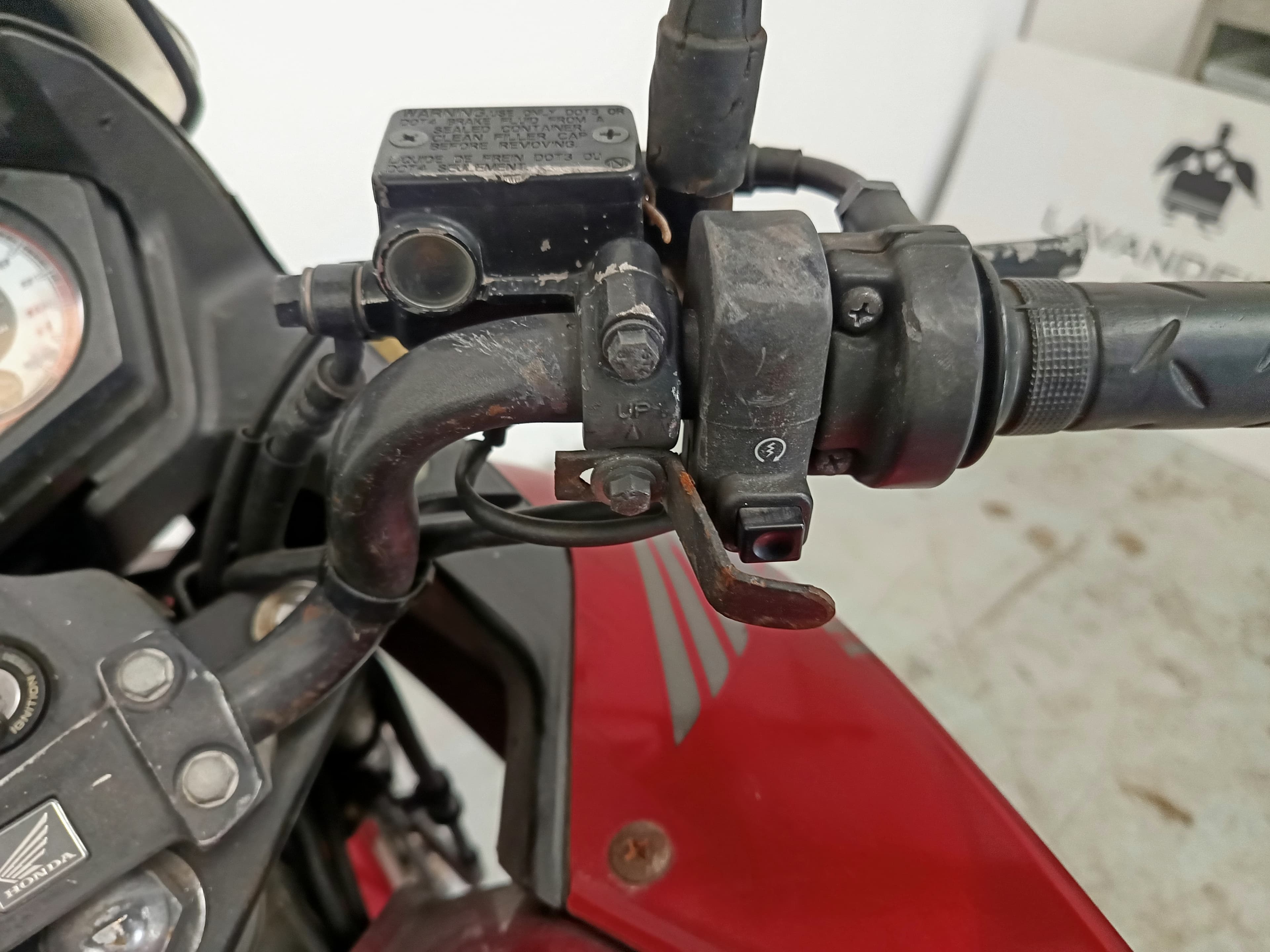 HONDA CBF 125 · Ano 2014 — imagem 9