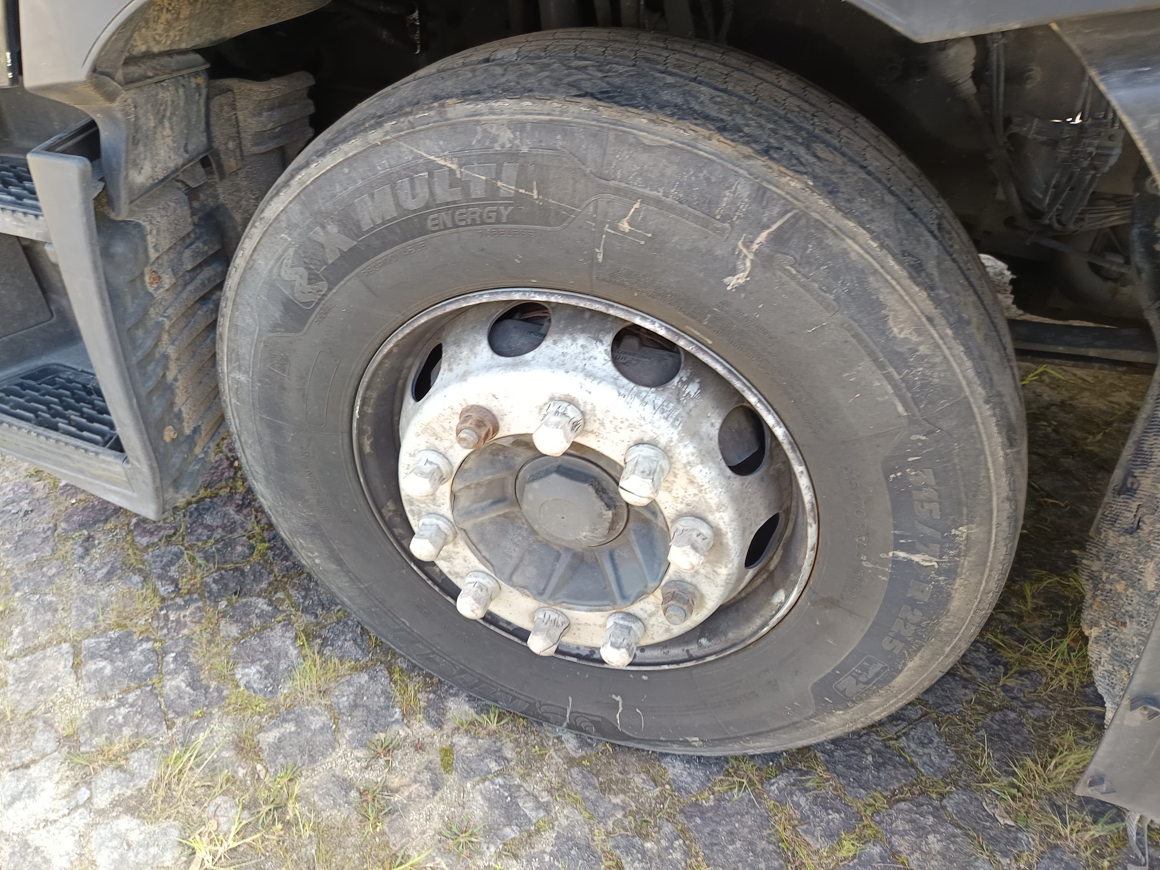 Renault Trucks HD001 · Ano 2017 — image 14