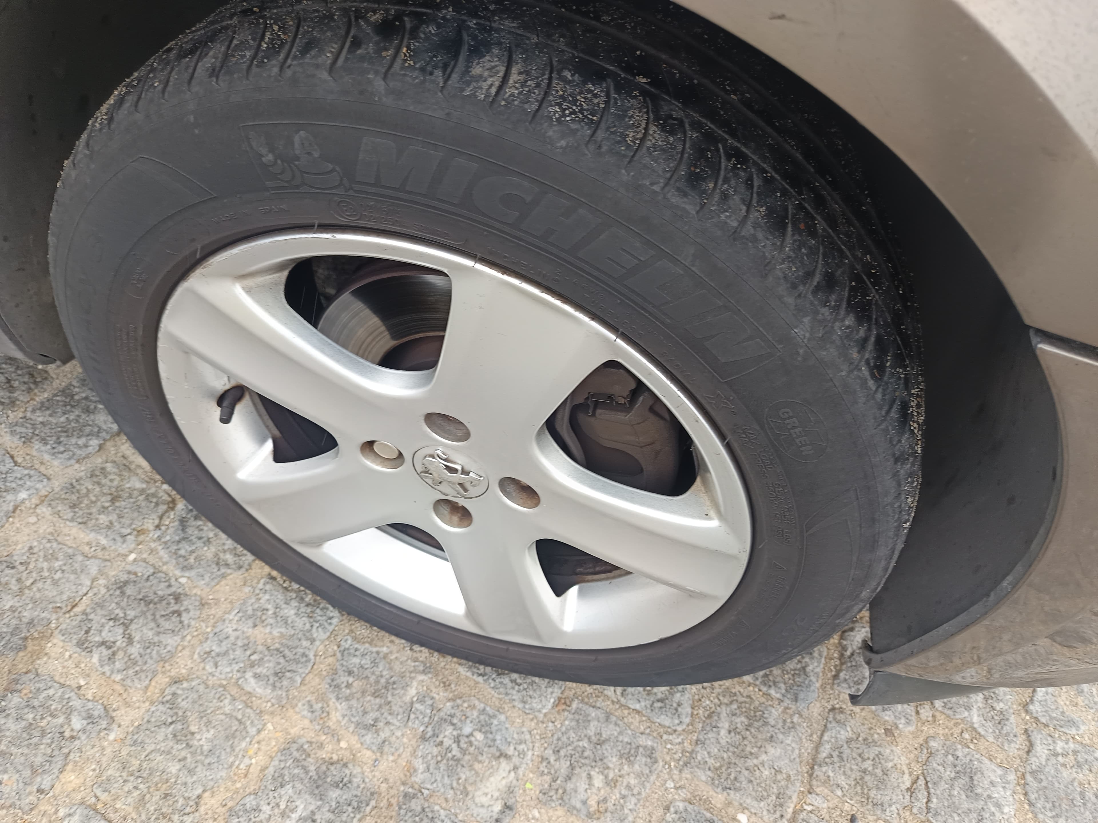 Peugeot 307 · Ano 2004 — imagem 8