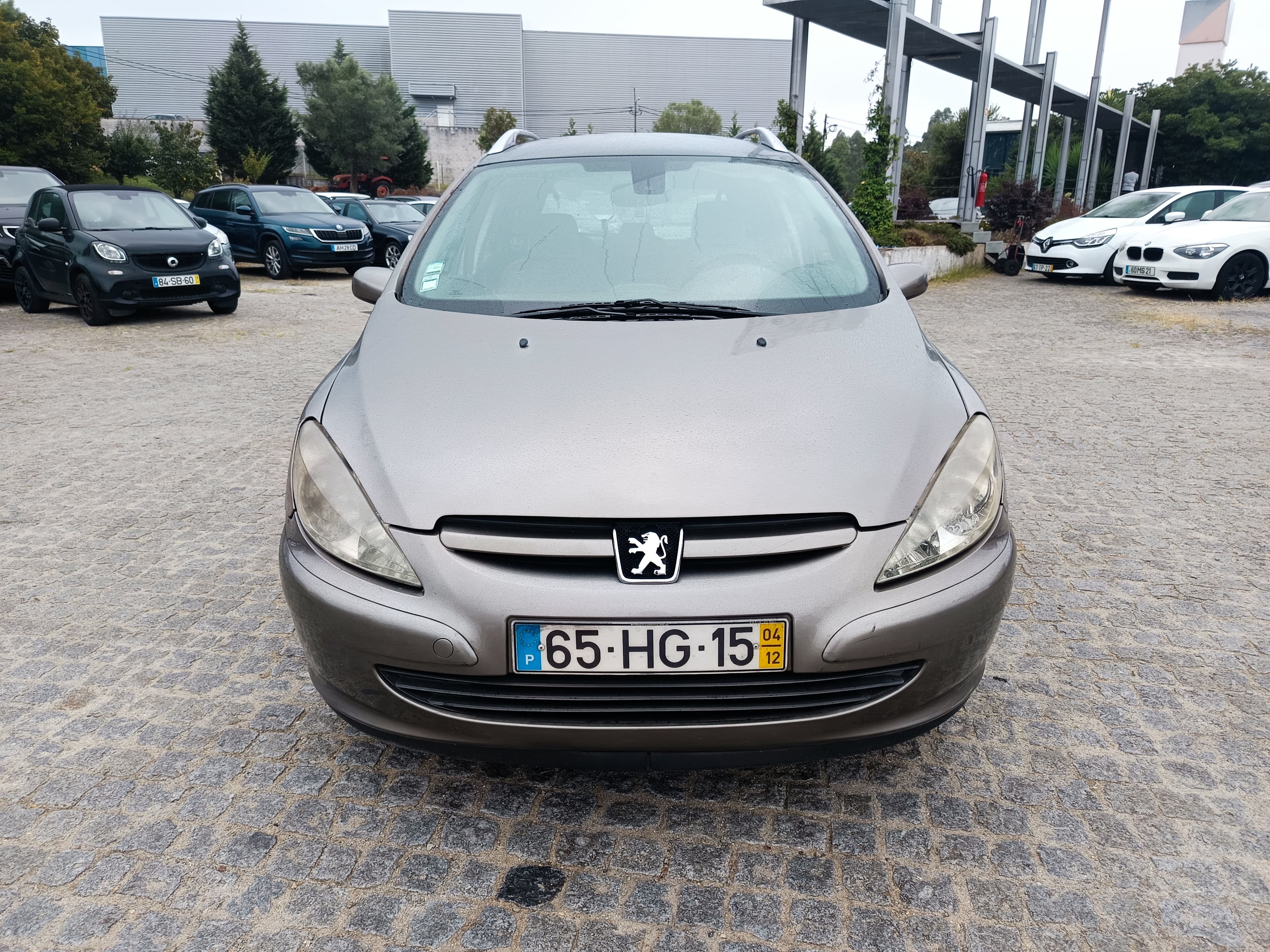 Peugeot 307 · Ano 2004 — imagem 2