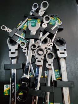 CONJUNTO DE 15 CHAVES BOCA/LUNETA C/ ROQUETE DE CABEÇA FLEXÍVEL — image 1