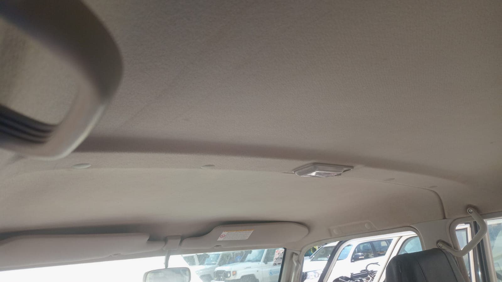 Toyota Land Cruiser LC79HZ — image 14