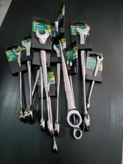 CONJUNTO DE 9 CHAVES COMBINADAS C/ ROQUETE XL - X-Beam™ BOCA / LUNETA — imagen 1