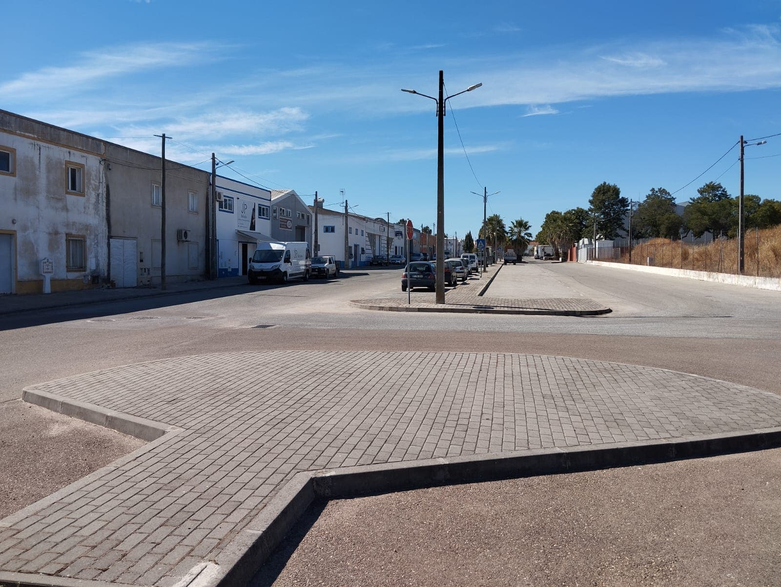 Terreno com Benfeitoria · Redondo, Évora — imagem 7