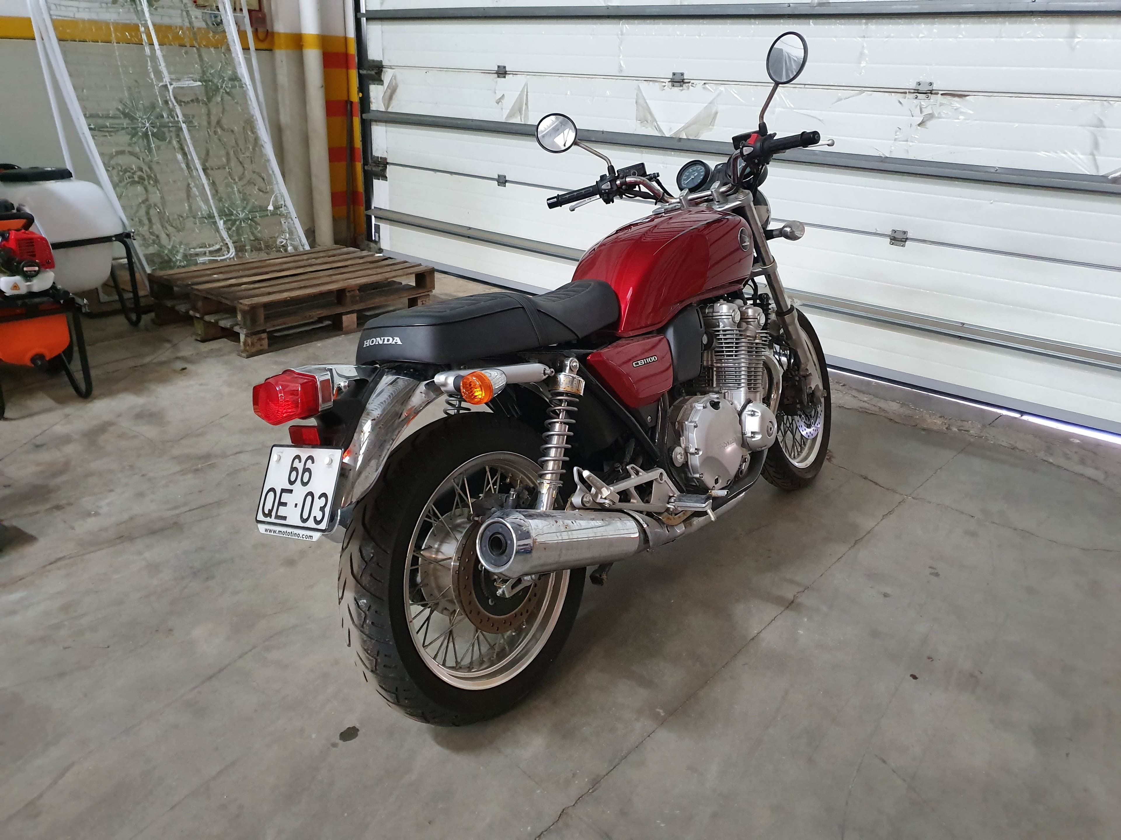 Honda CB 1100 · Ano 2015 — imagem 4