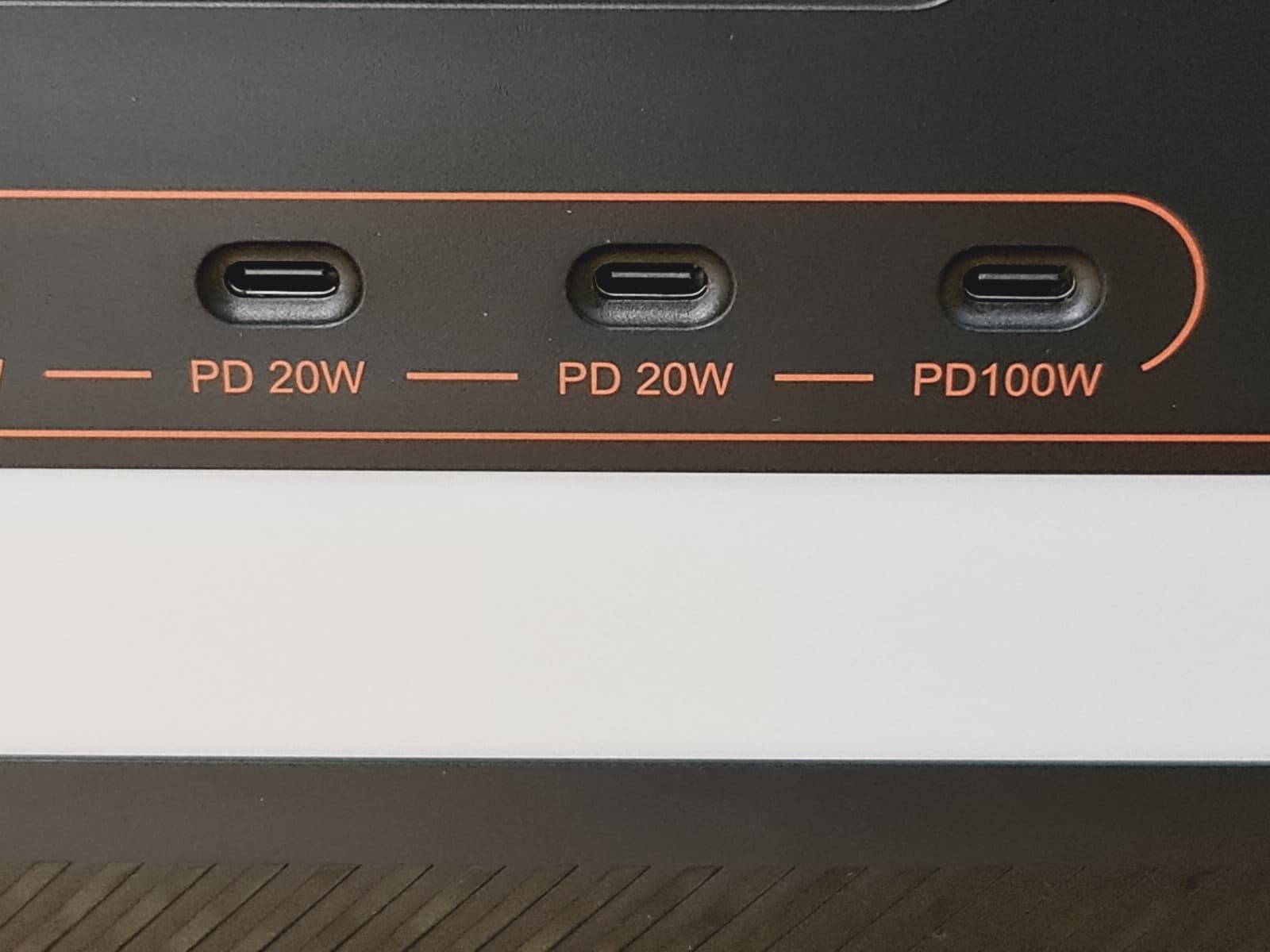 UPS / Estação de energia — imagem 7