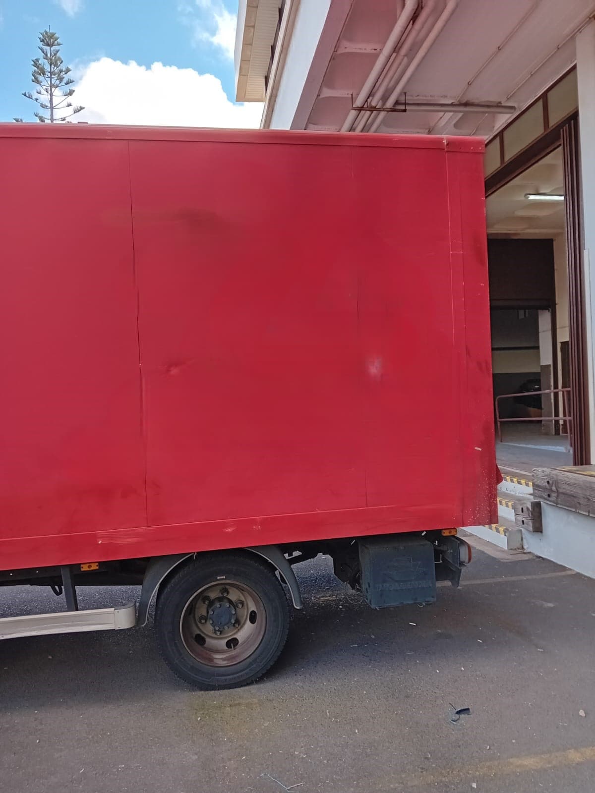 Mitsubishi Canter FE4P10-02 · Ano 2012 — imagem 5