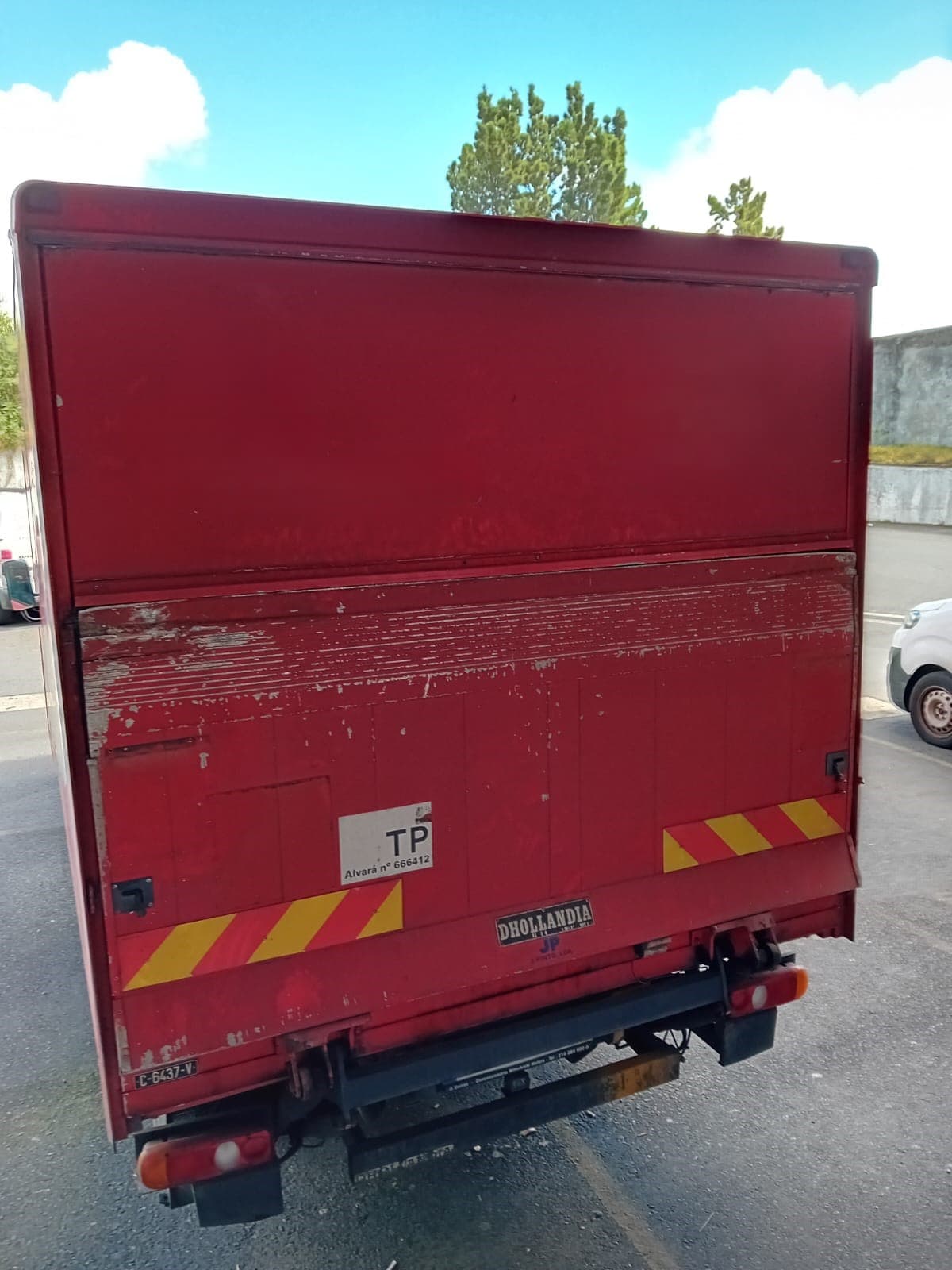 Mitsubishi Canter FE4P10-02 · Ano 2012 — imagem 4