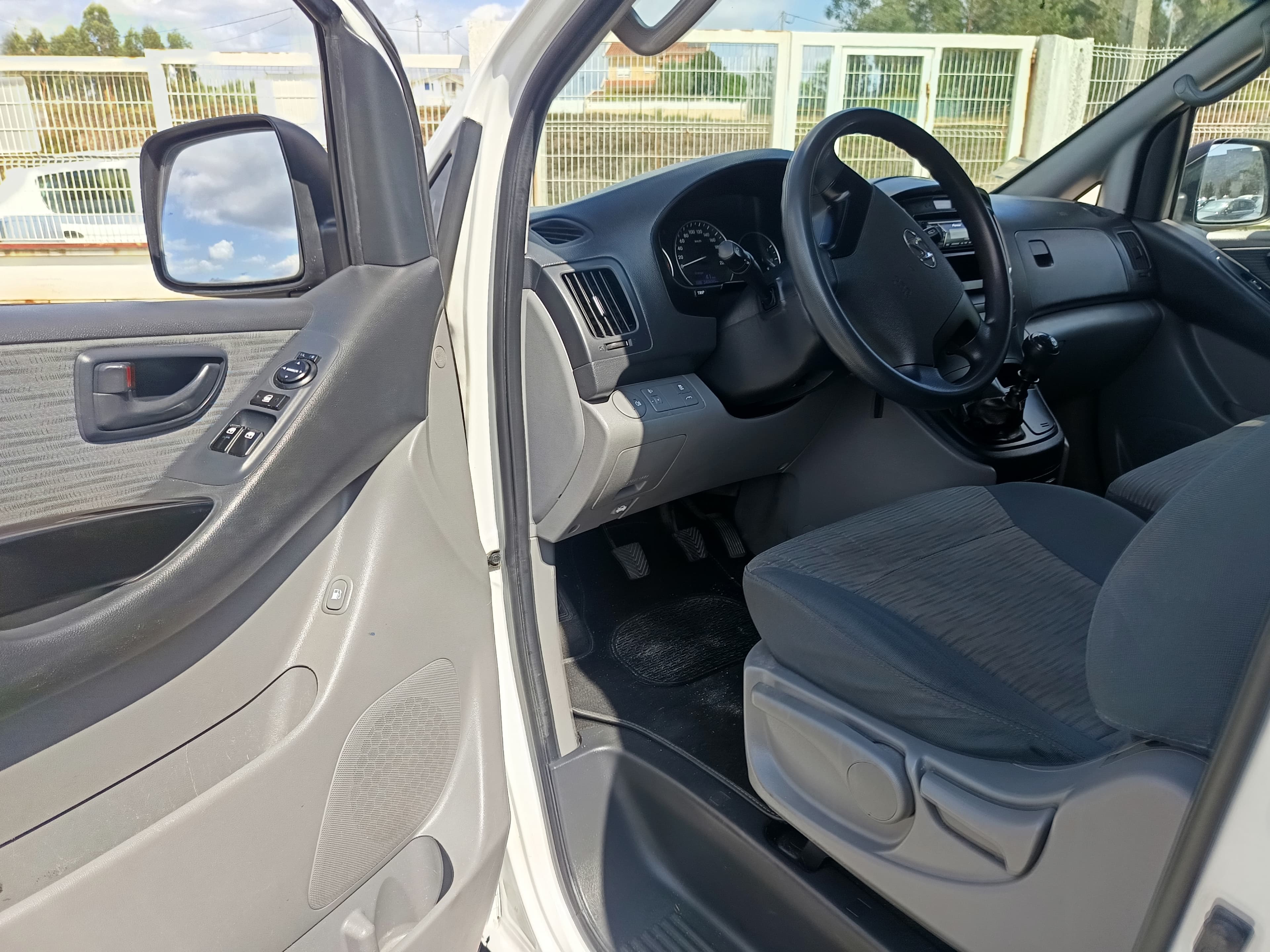Hyundai H1 · Año 2019 — imagen 22