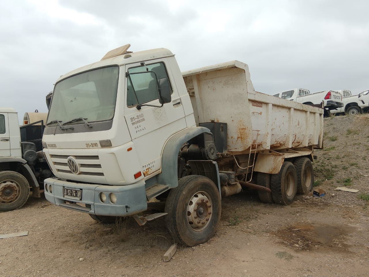 Camião Basculante Volkswagen Worker 31-310