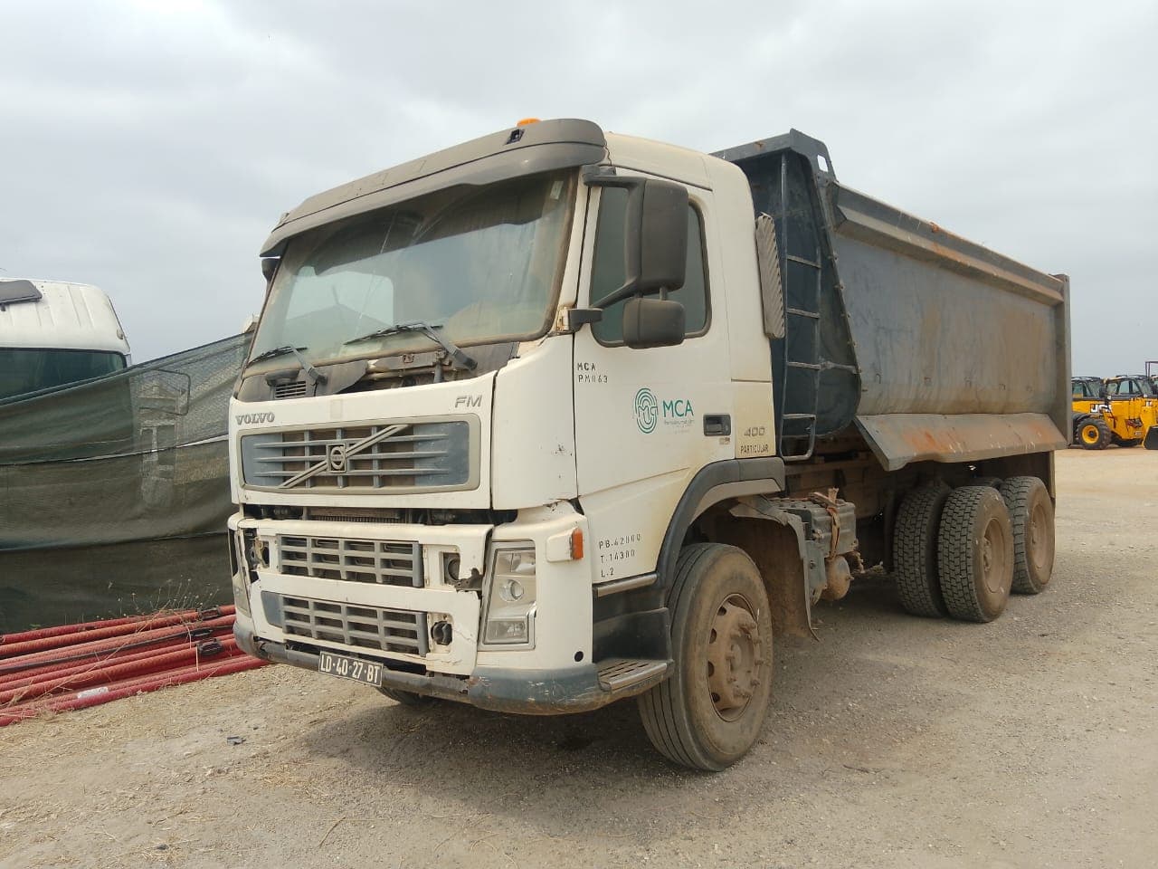 Camião Basculante Volvo FM 400