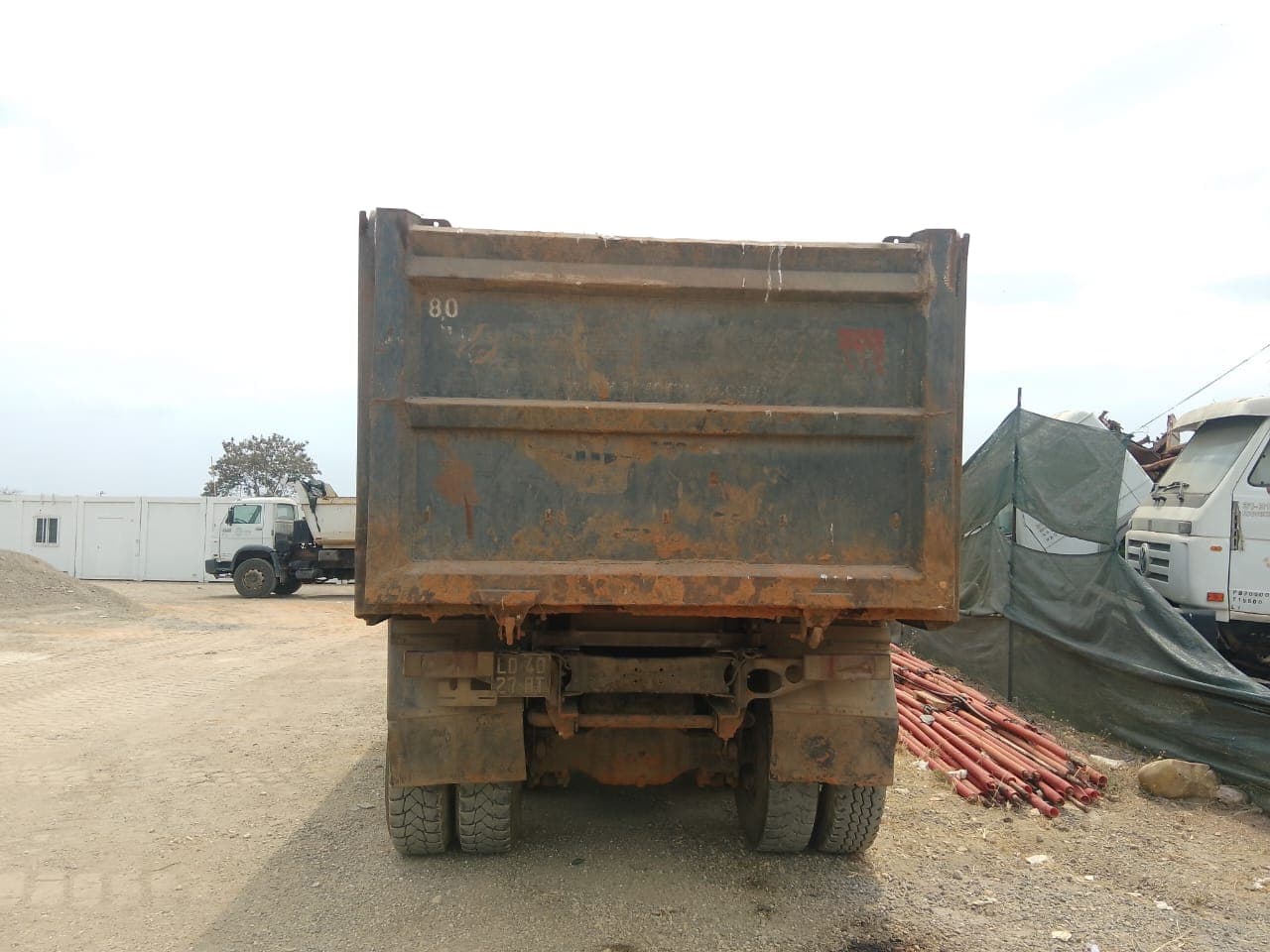 Camião Basculante Volvo FM 400 — imagem 4