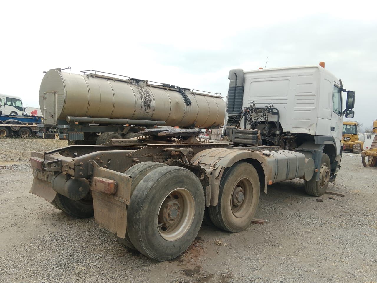 Camião Tractor Volvo FM 440 — imagen 6