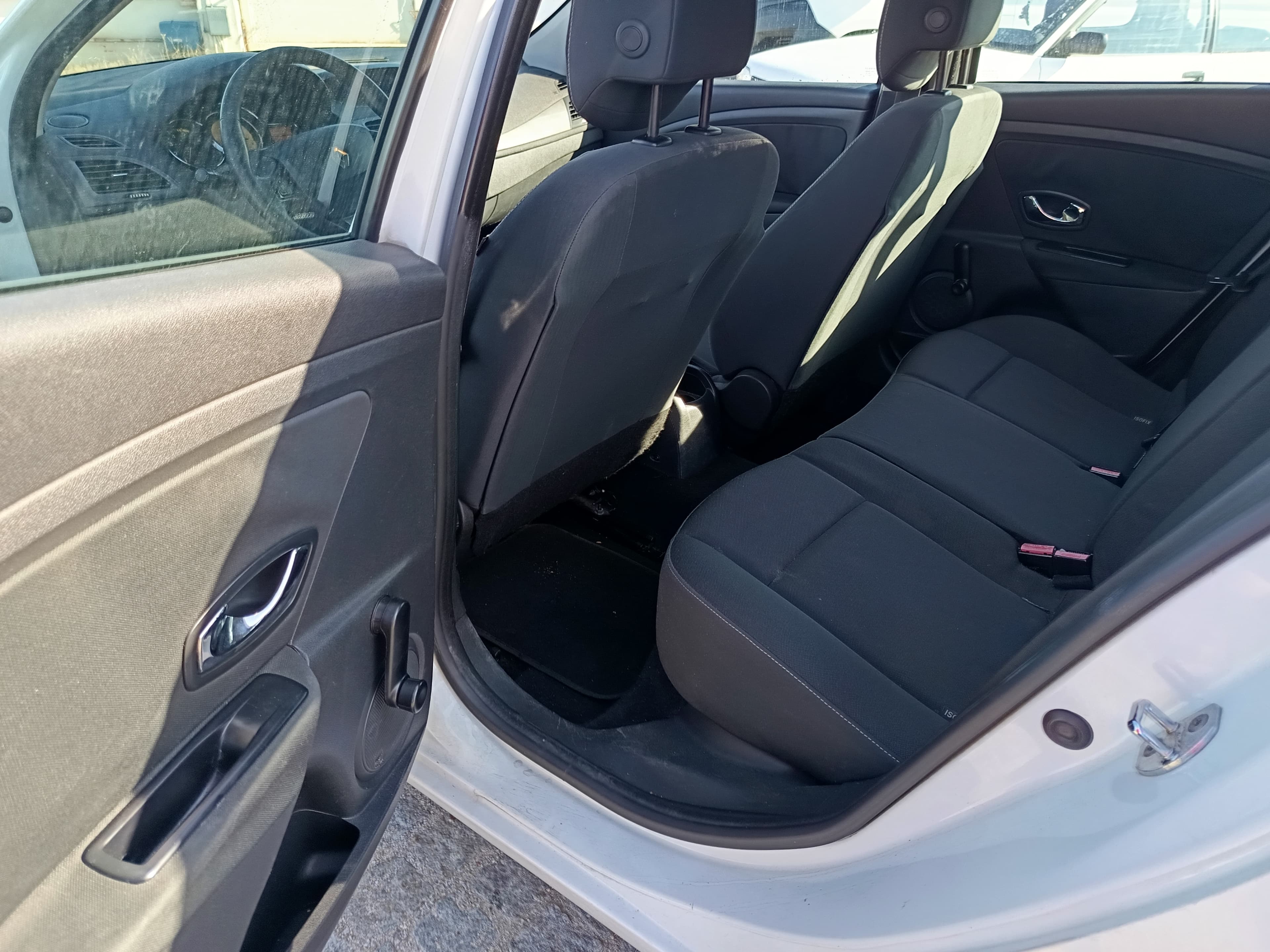 Renault Mégane · Ano 2013 — imagen 28