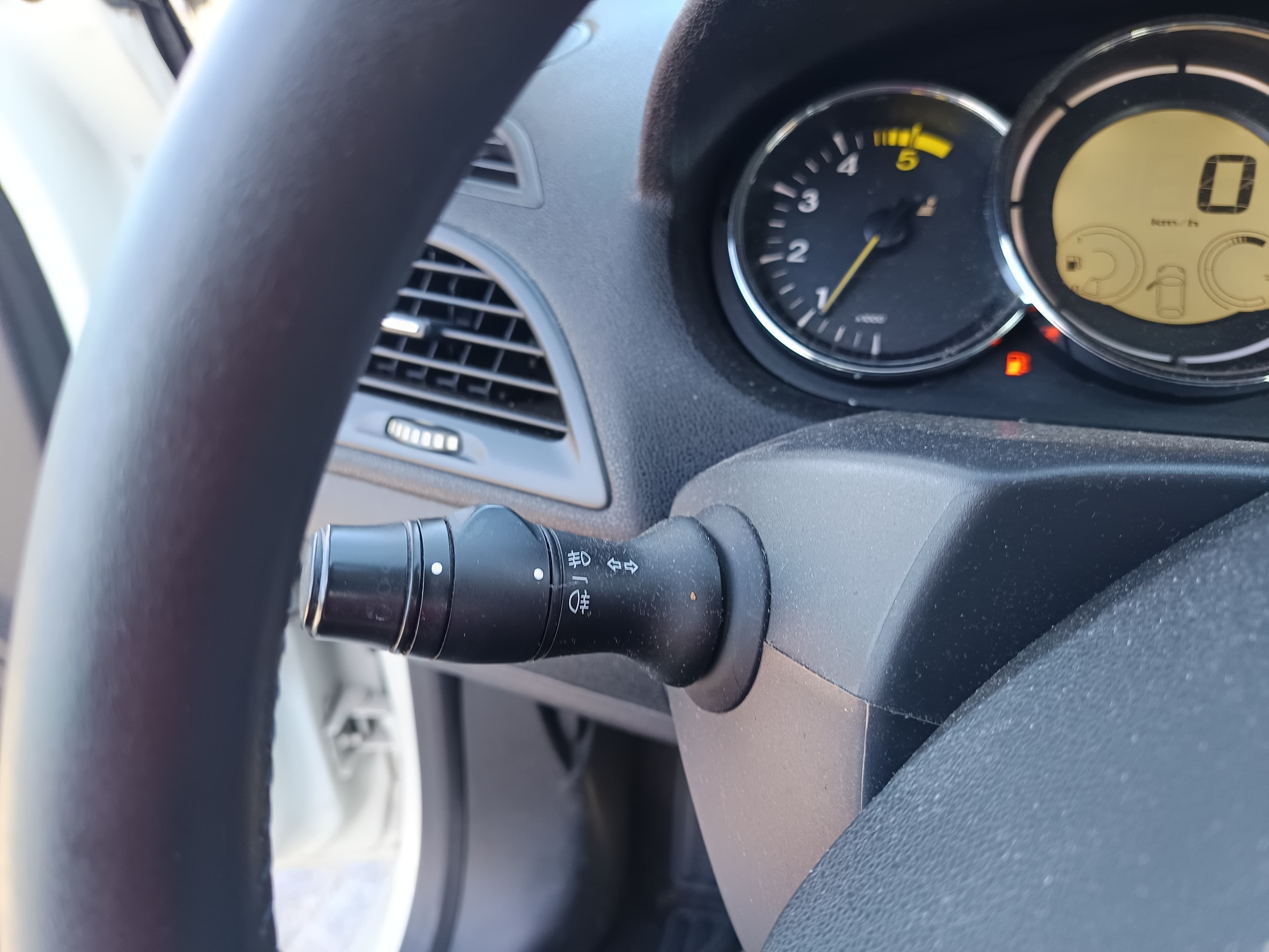 Renault Mégane · Ano 2013 — imagen 42