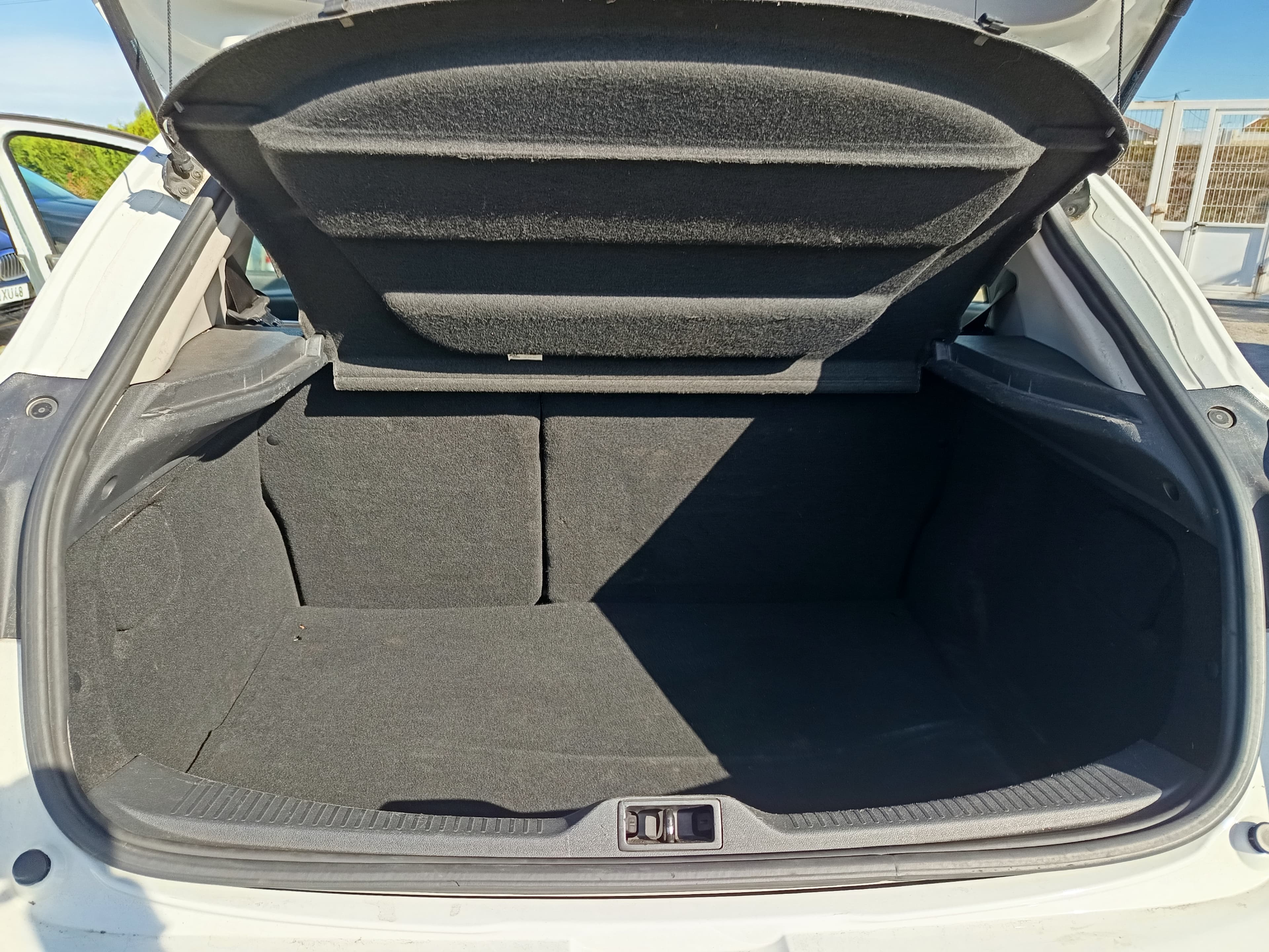 Renault Mégane · Ano 2013 — imagen 15