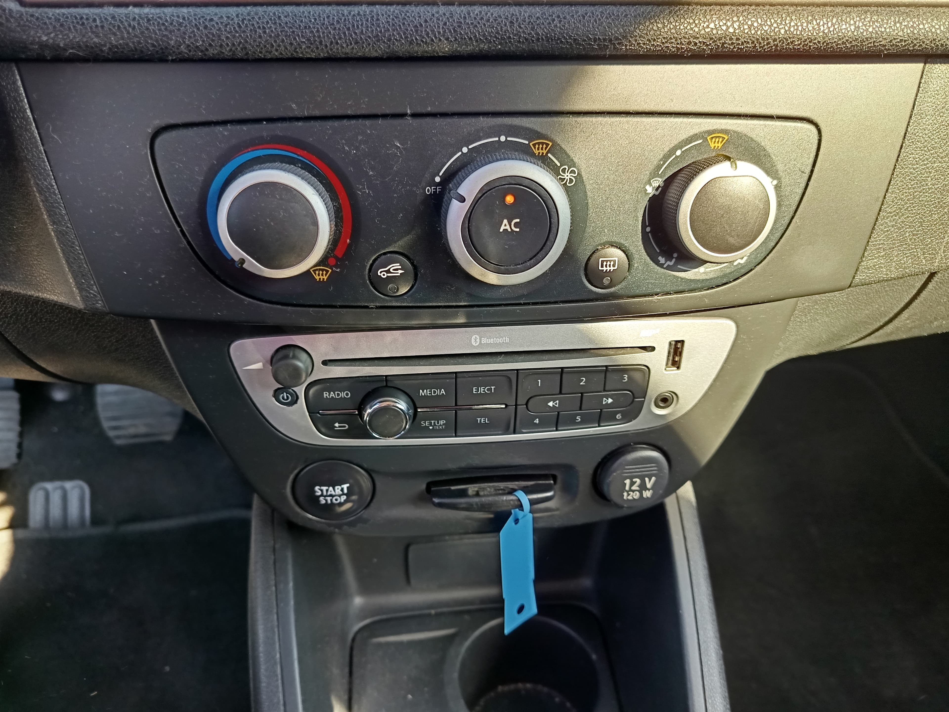 Renault Mégane · Ano 2013 — imagen 37